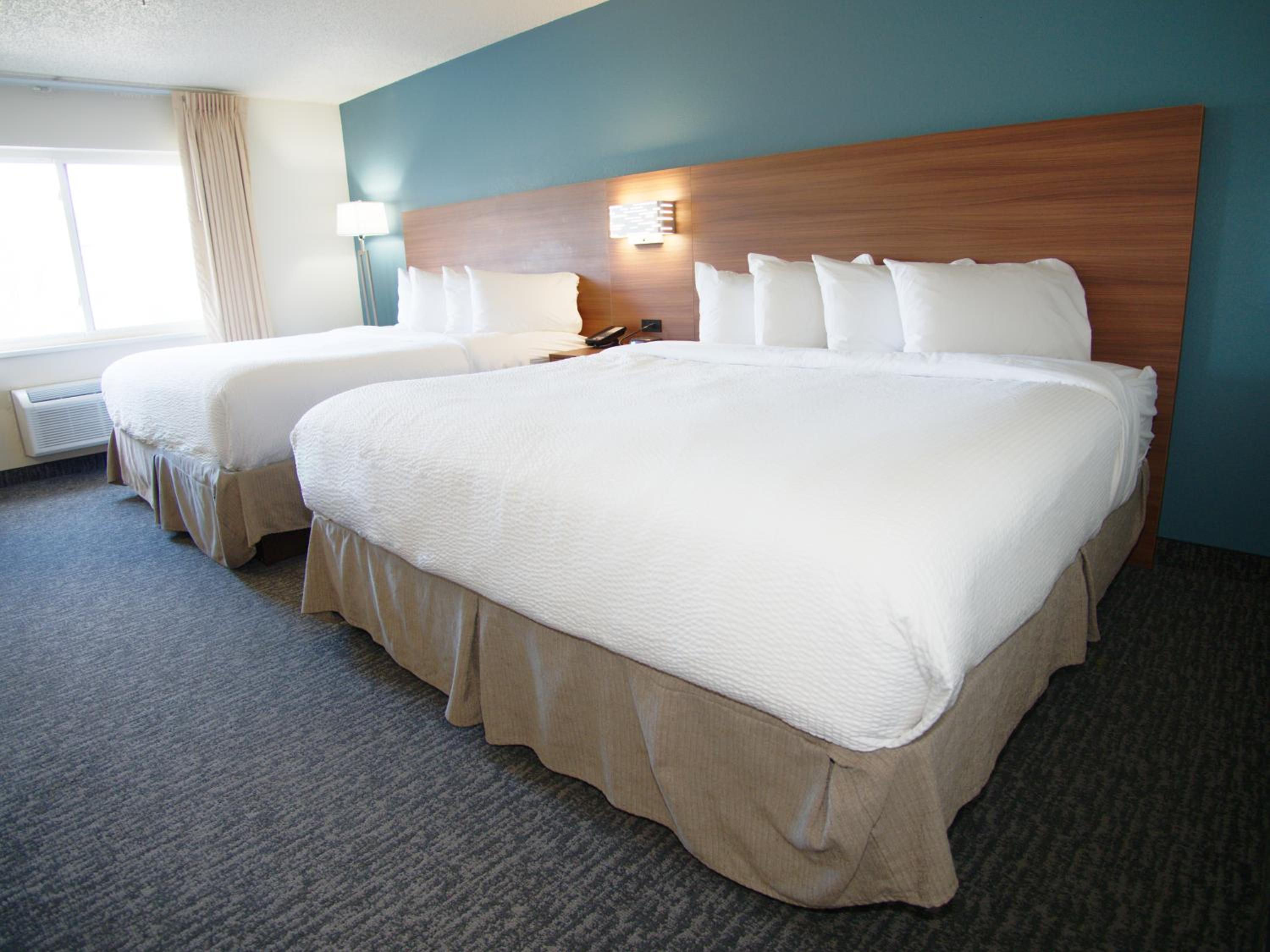 Queen Room with Two Queen Beds - Non-Smoking