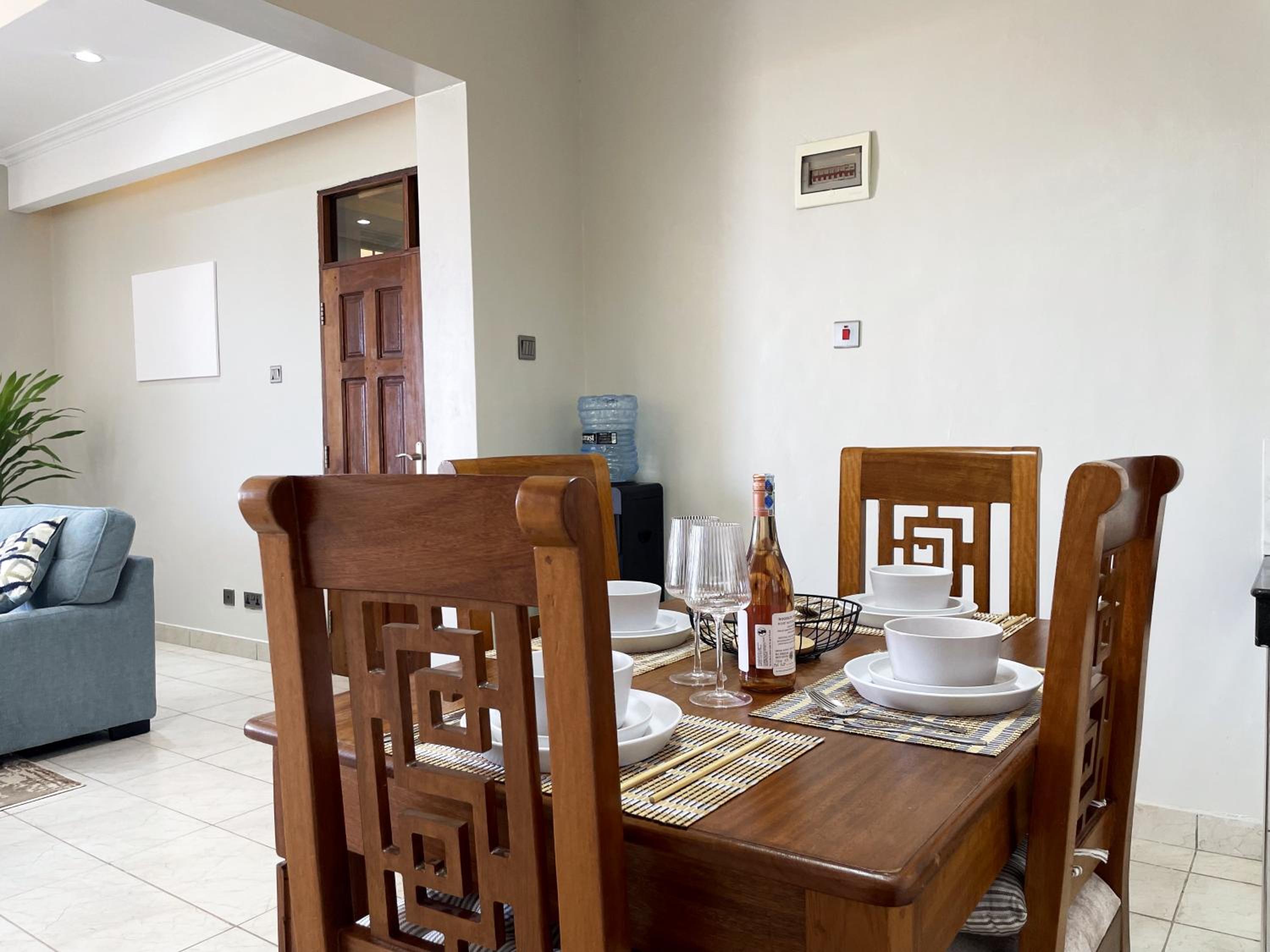 Two-Bedroom Apartment with Balcony and Sea View photo 3