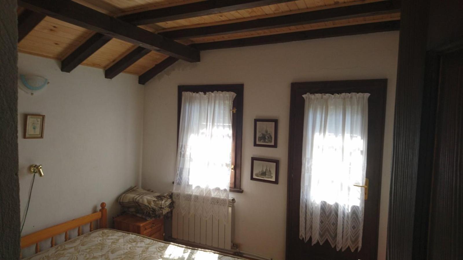 Three-Bedroom Vacation Home  photo 1