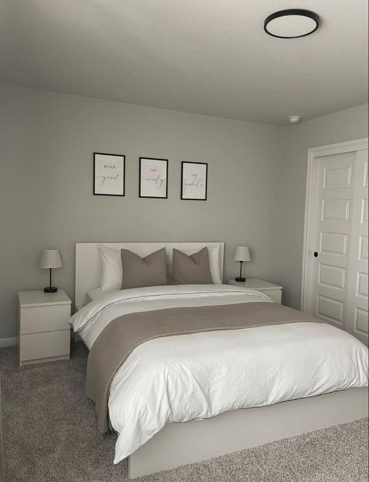 Two-Bedroom Apartment photo 3