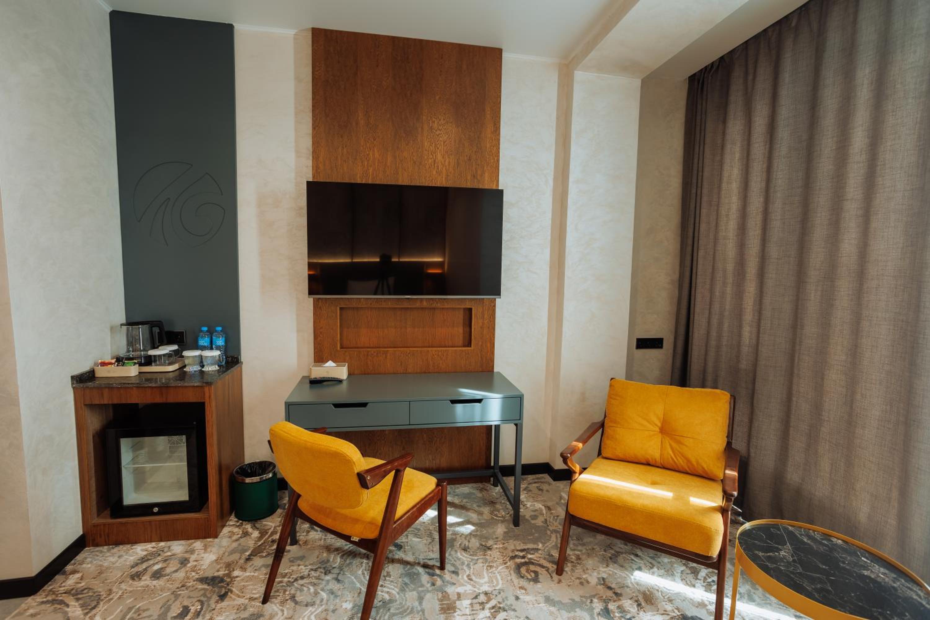 Double Room - Photo 25