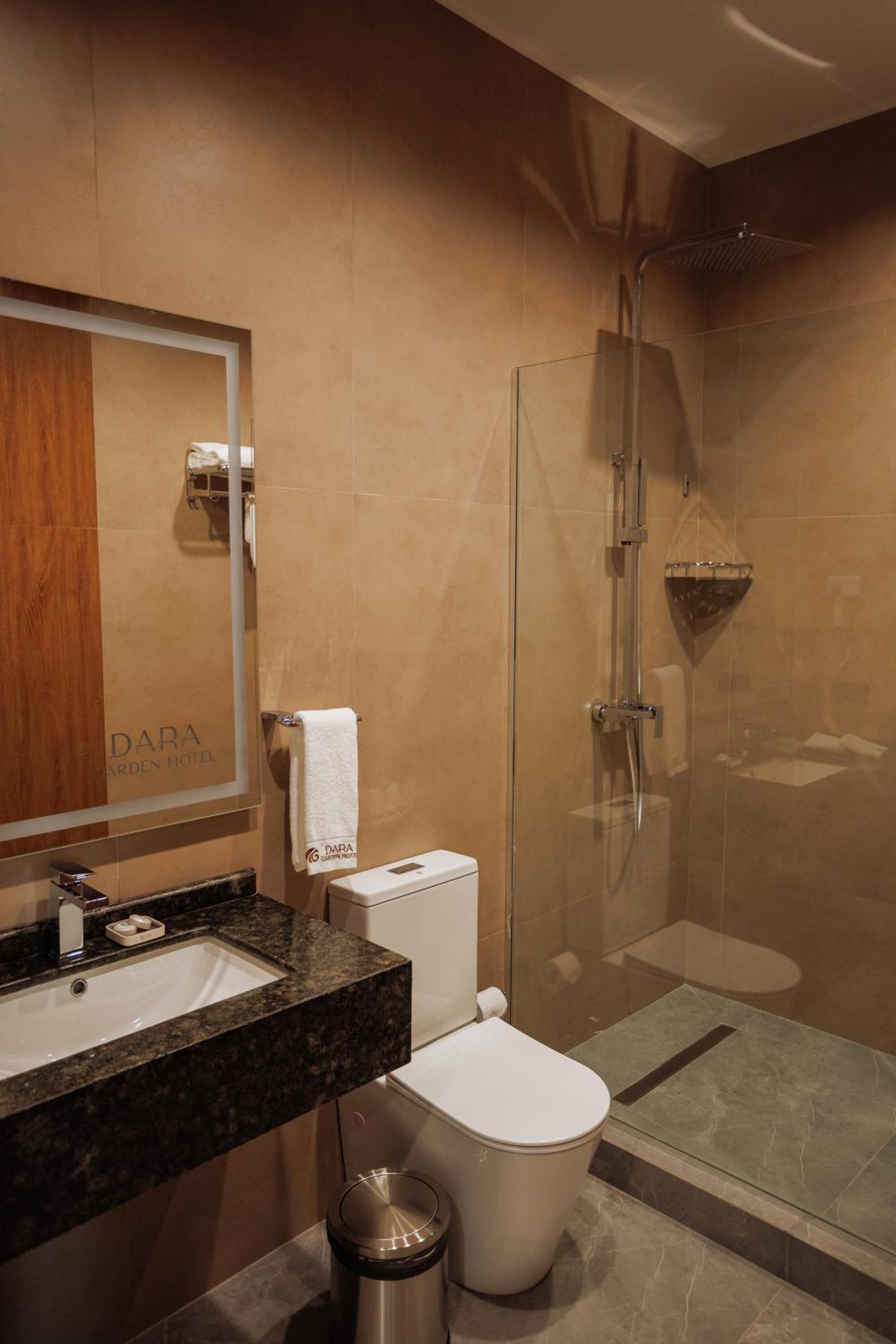 Double Room - Photo 34
