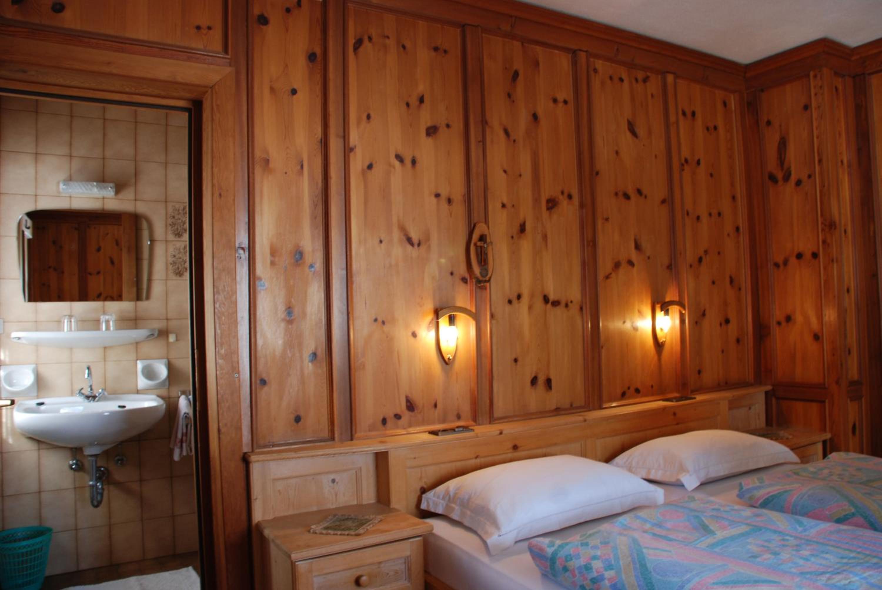 Double Room with Balcony (2 Adults + 1 Child)