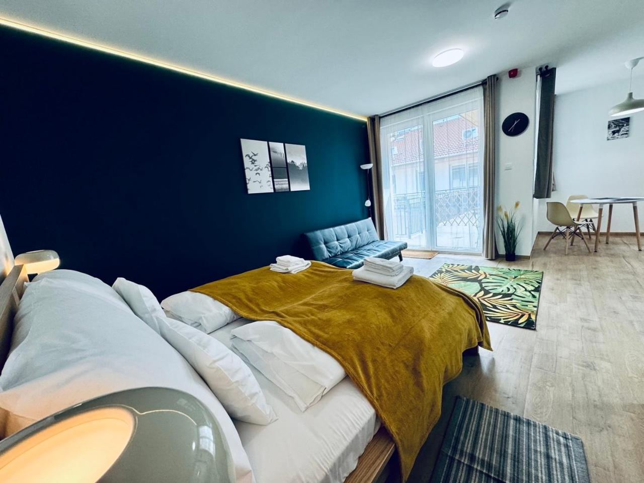 Apartment with Terrace