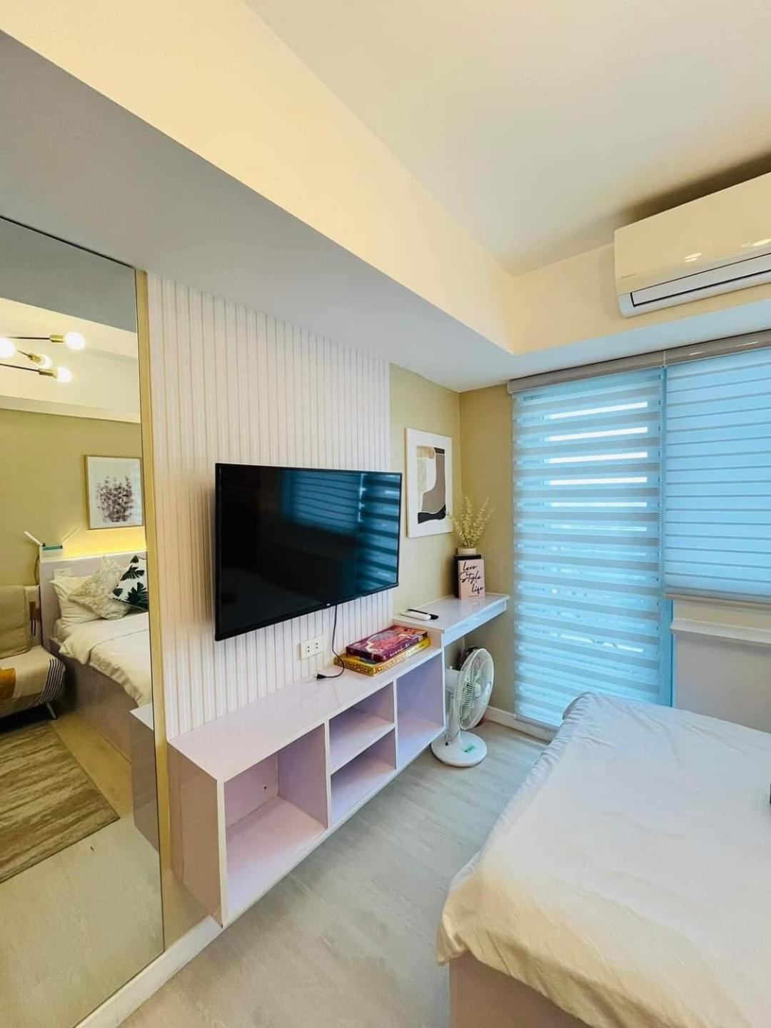 Apartment with Terrace photo 1