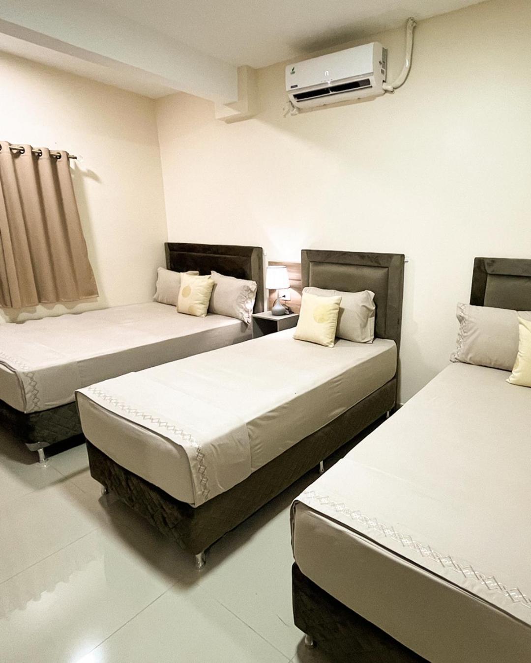 Comfort Triple Room