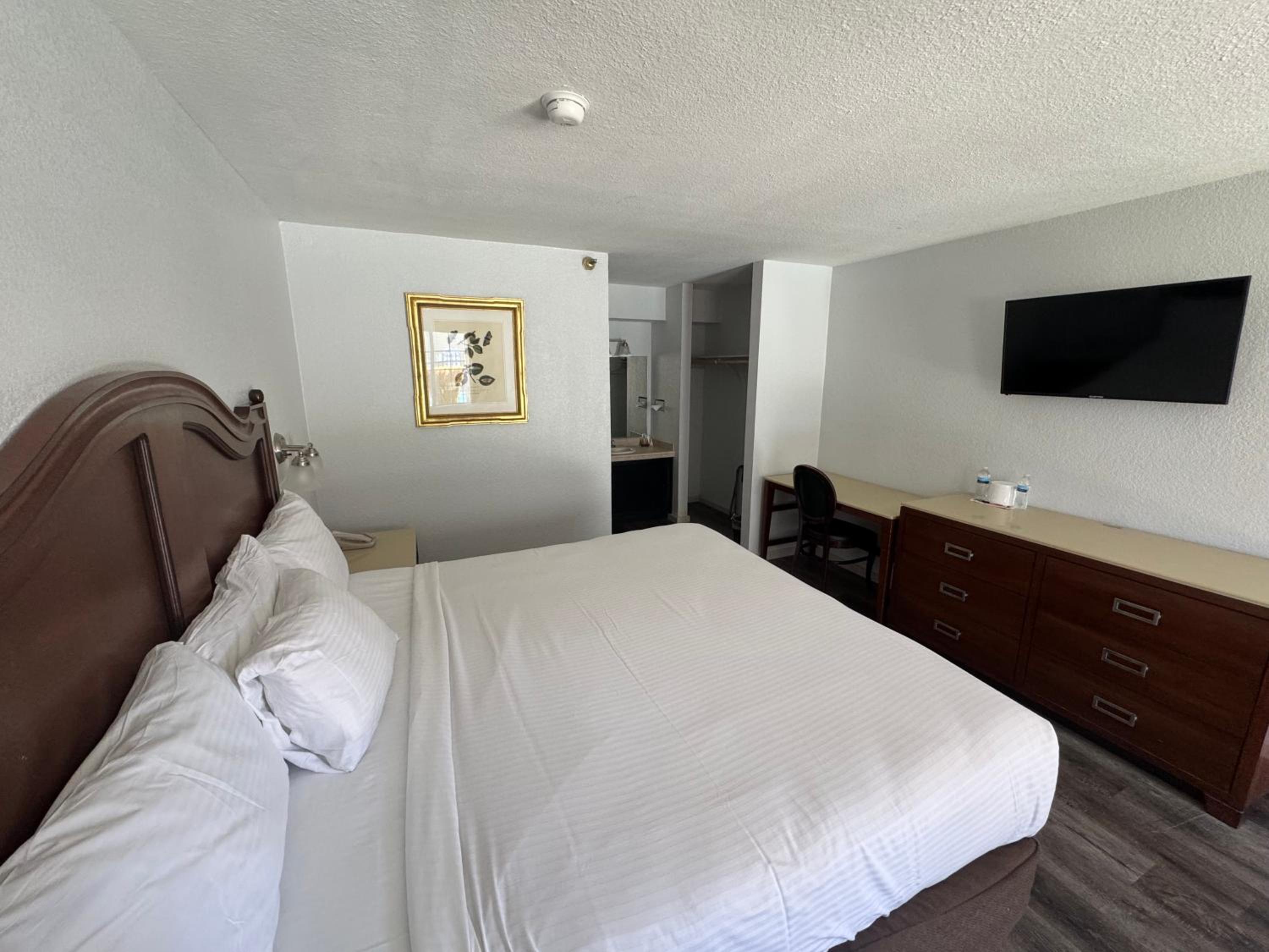 Superior King Room - Photo 2
