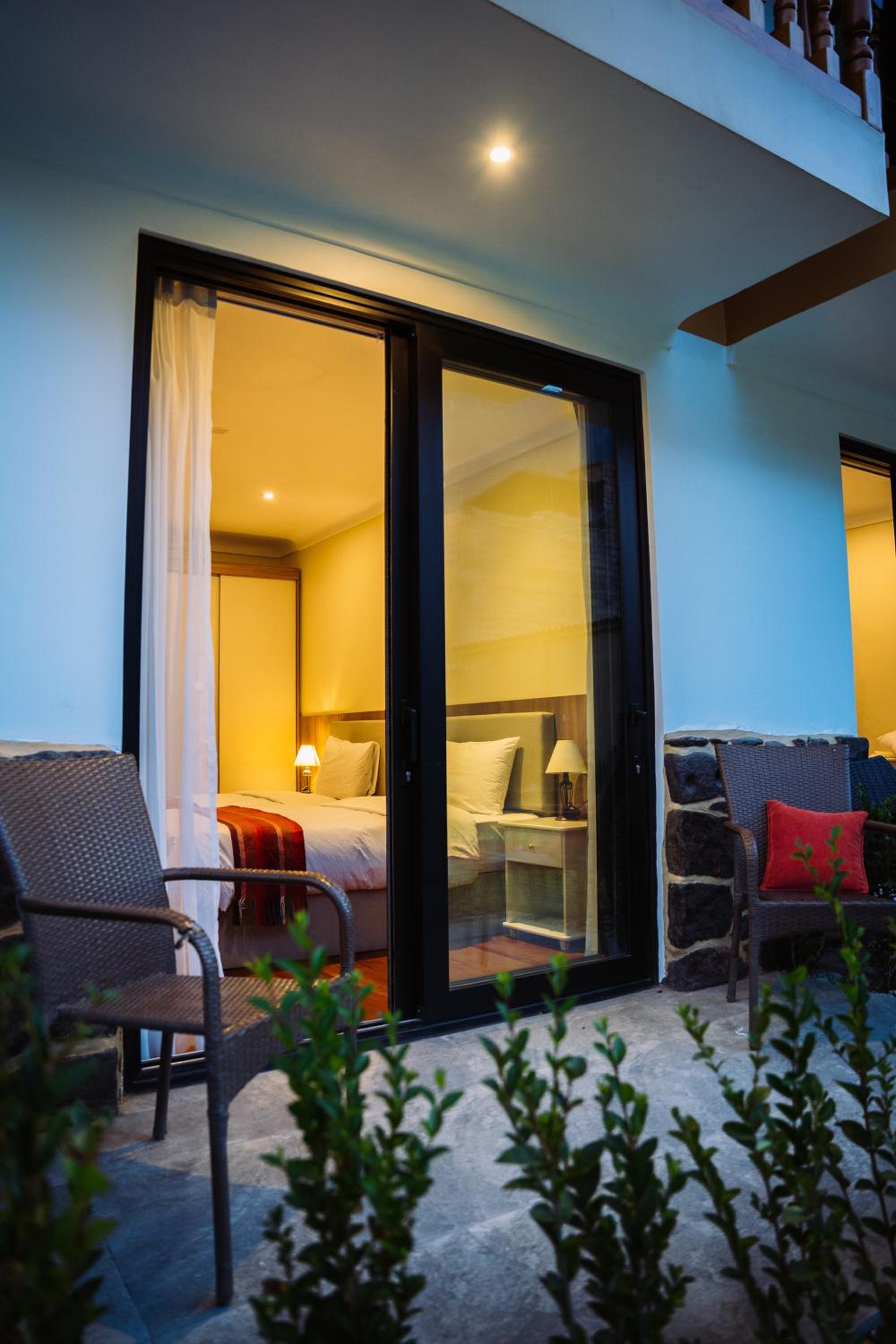 Double or Twin Room with Terrace photo 2