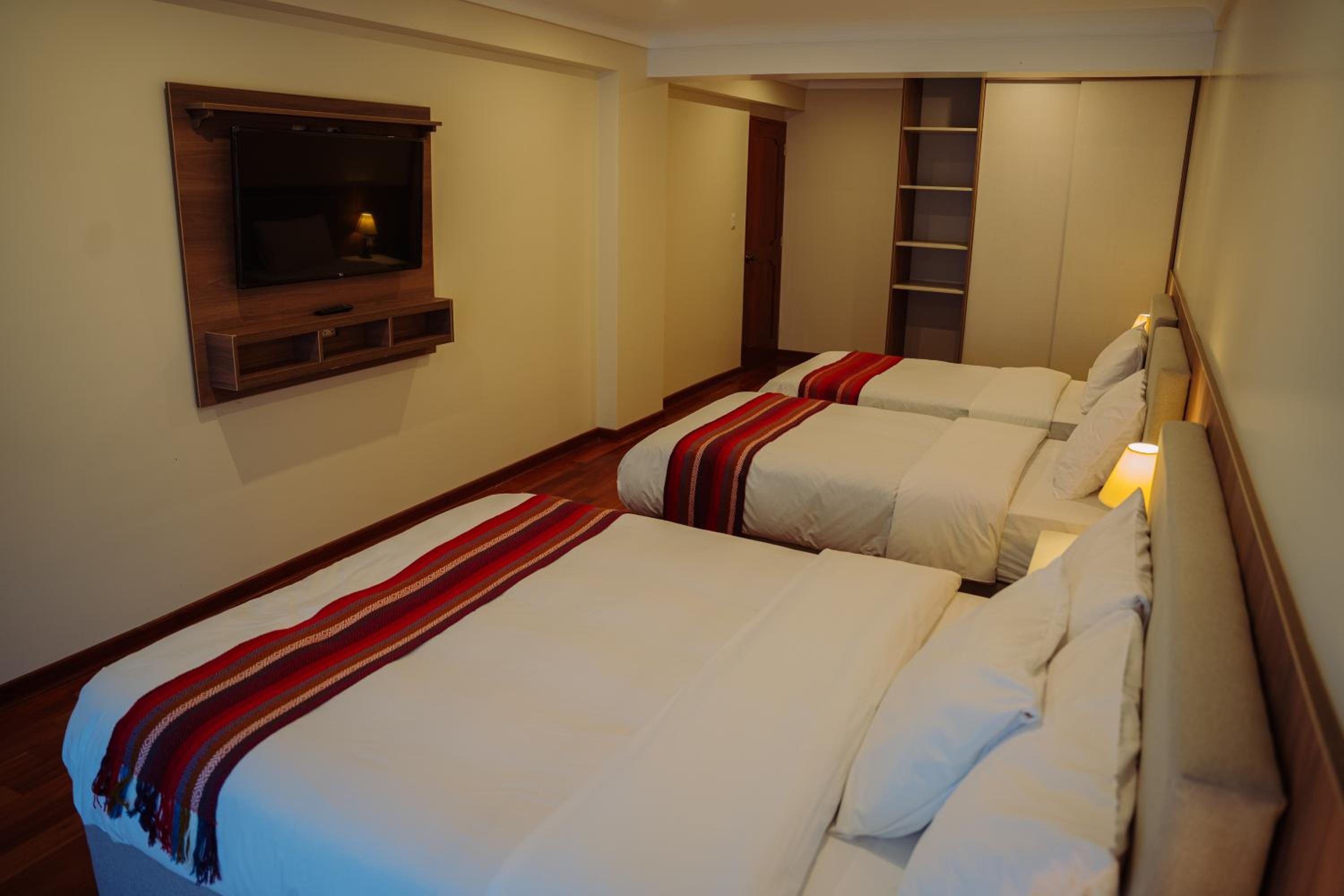 Family Room with Terrace photo 3