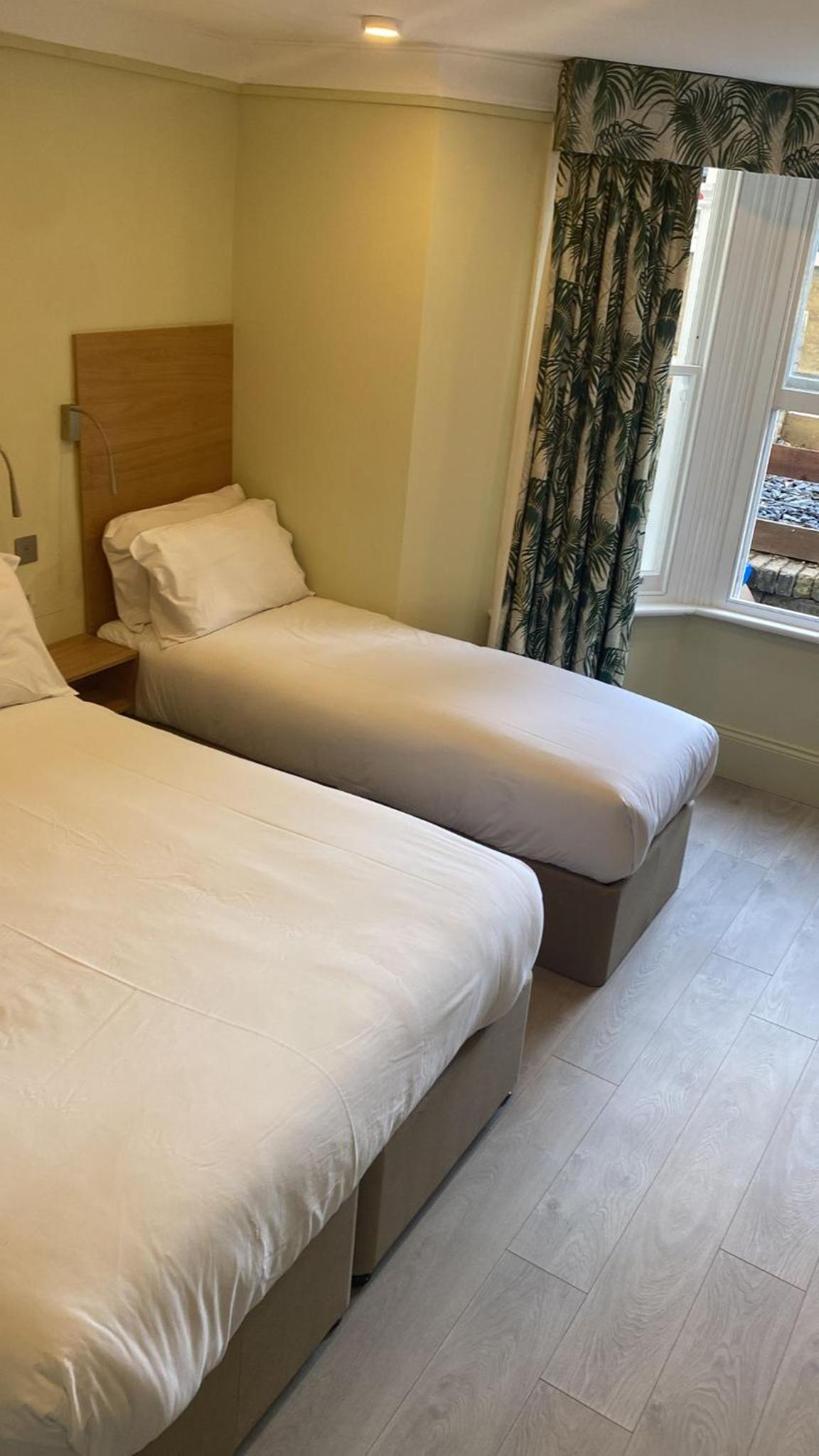Deluxe Triple Room photo 2