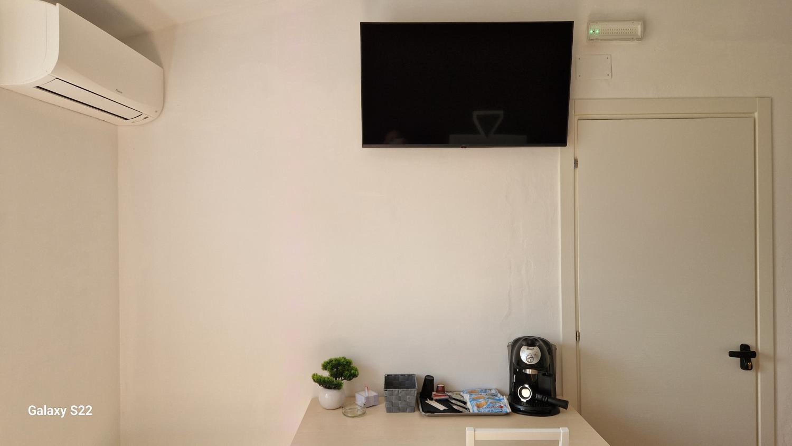King Room with Sea View photo 3