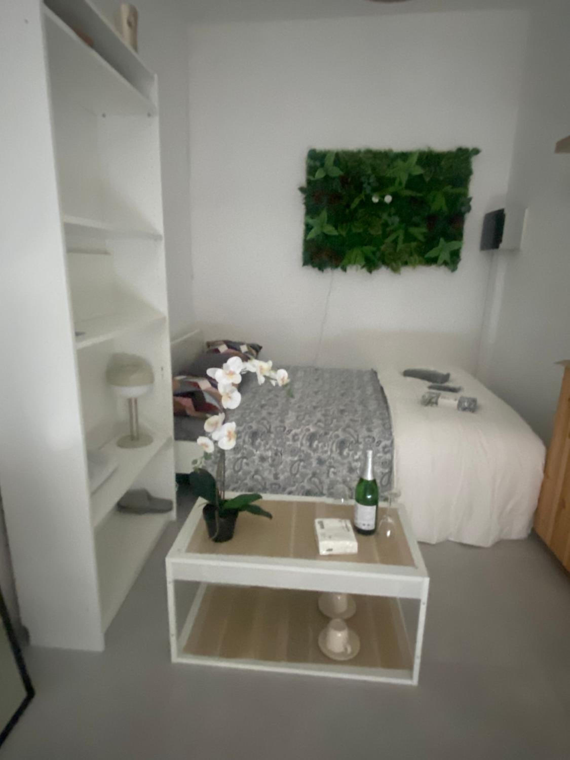 Small Double Room photo 1