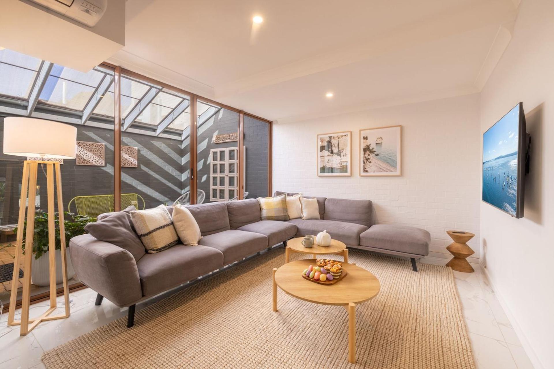 Four-Bedroom House photo 1