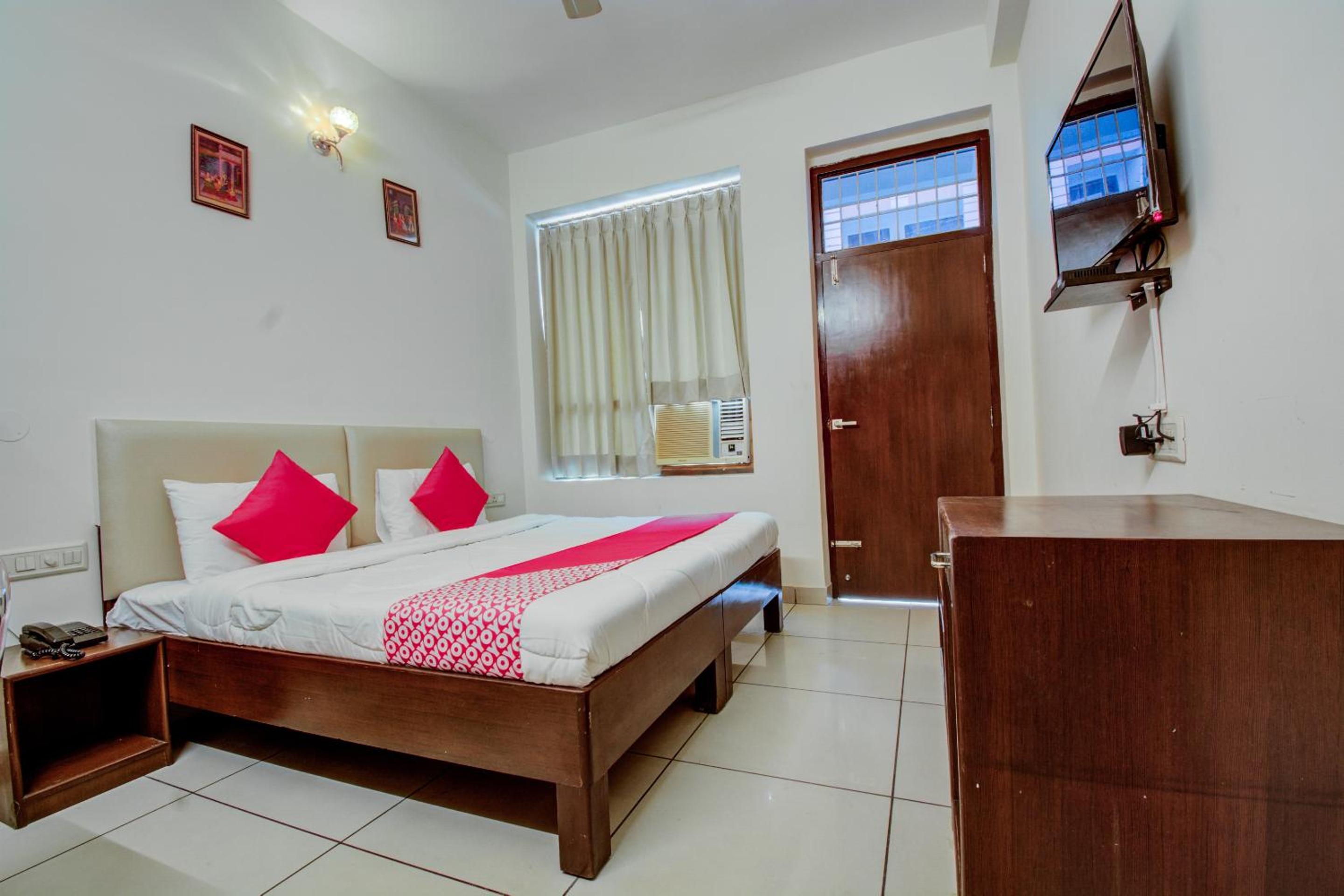 Classic Triple Room