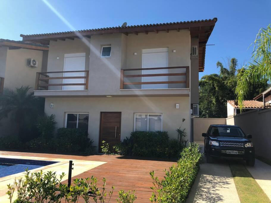 Four-Bedroom House photo 2