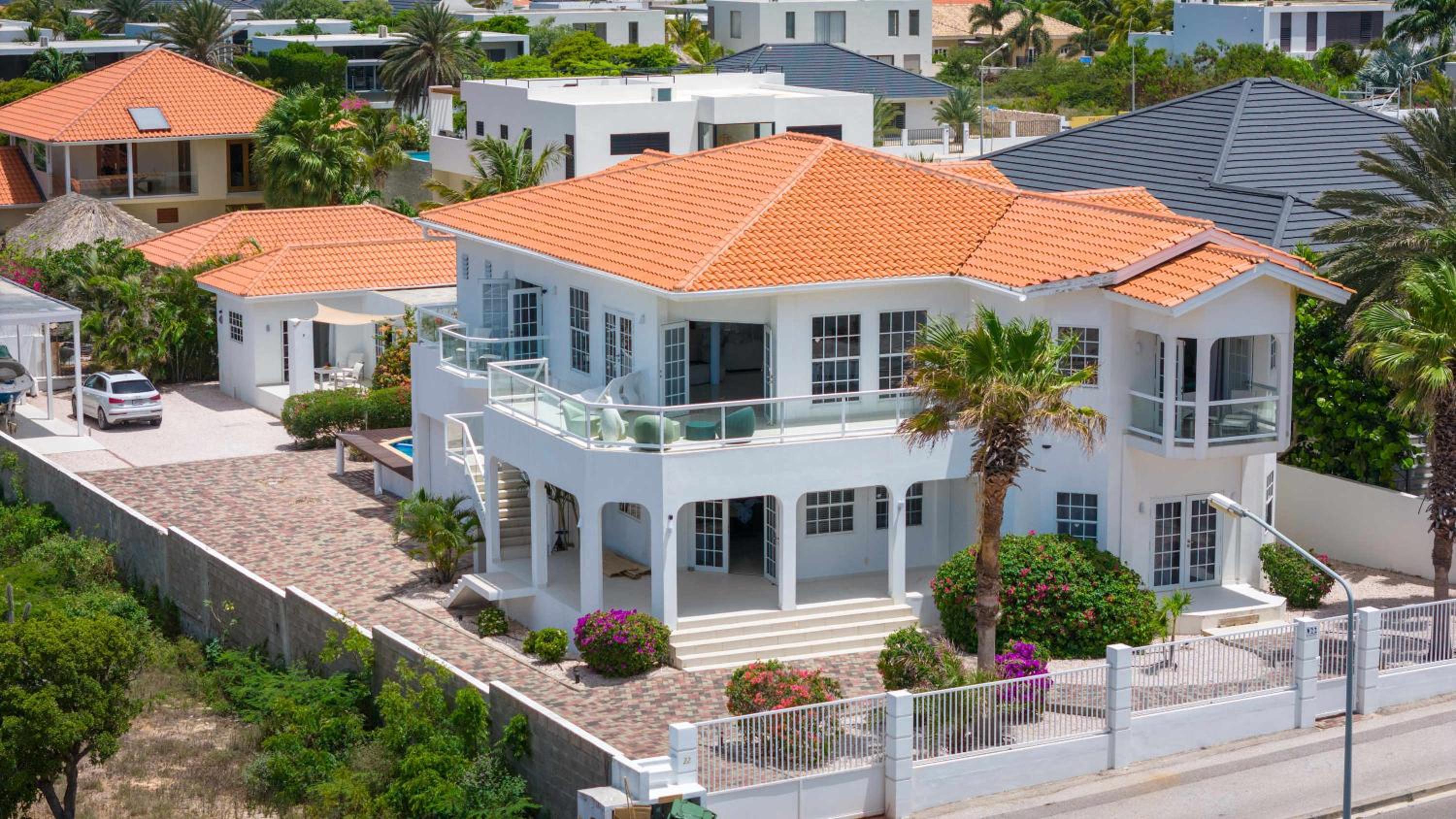 Deluxe Villa photo 1