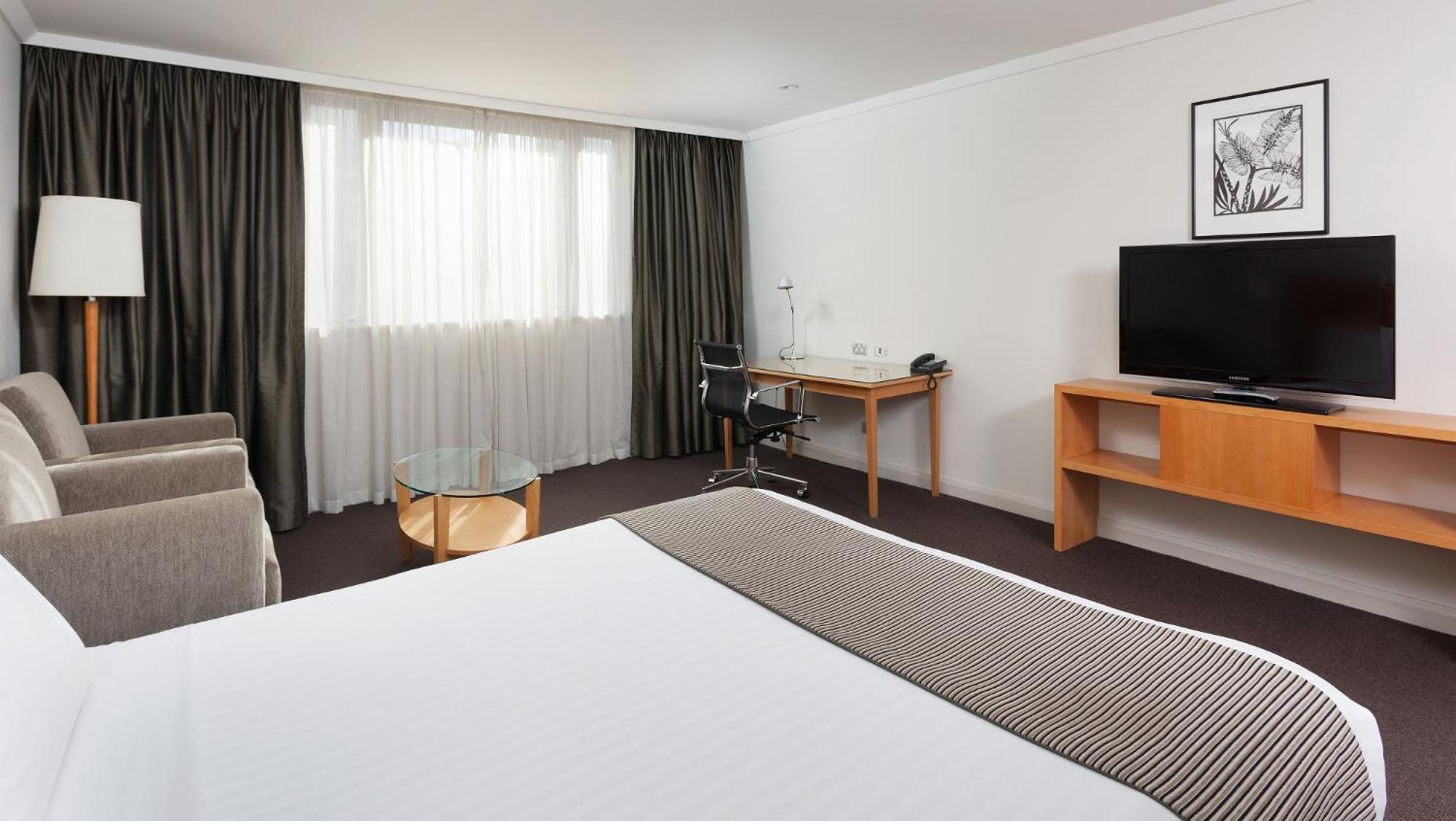 Standard Queen Room - Photo 1
