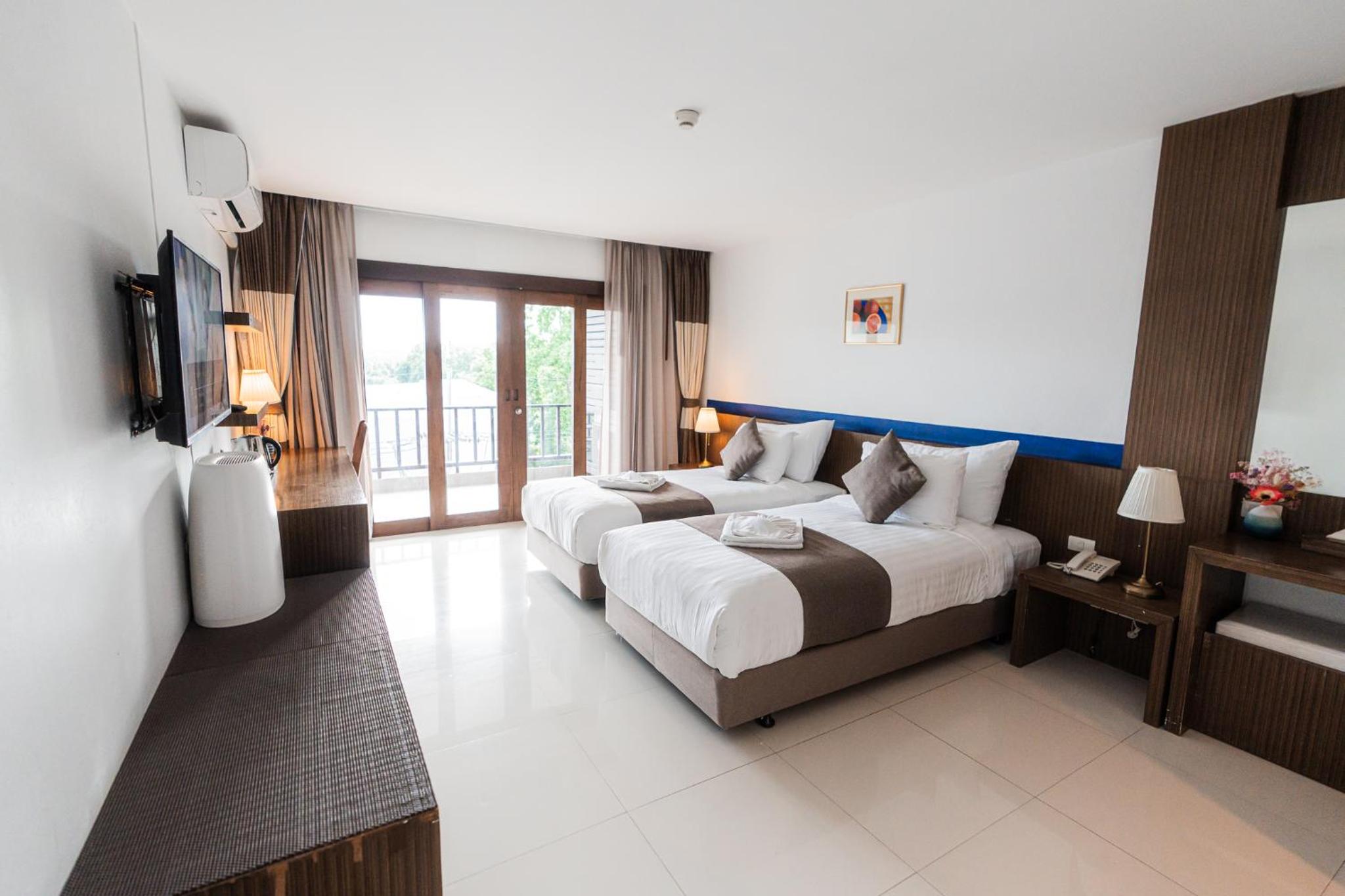 Superior Twin Room - Photo 1