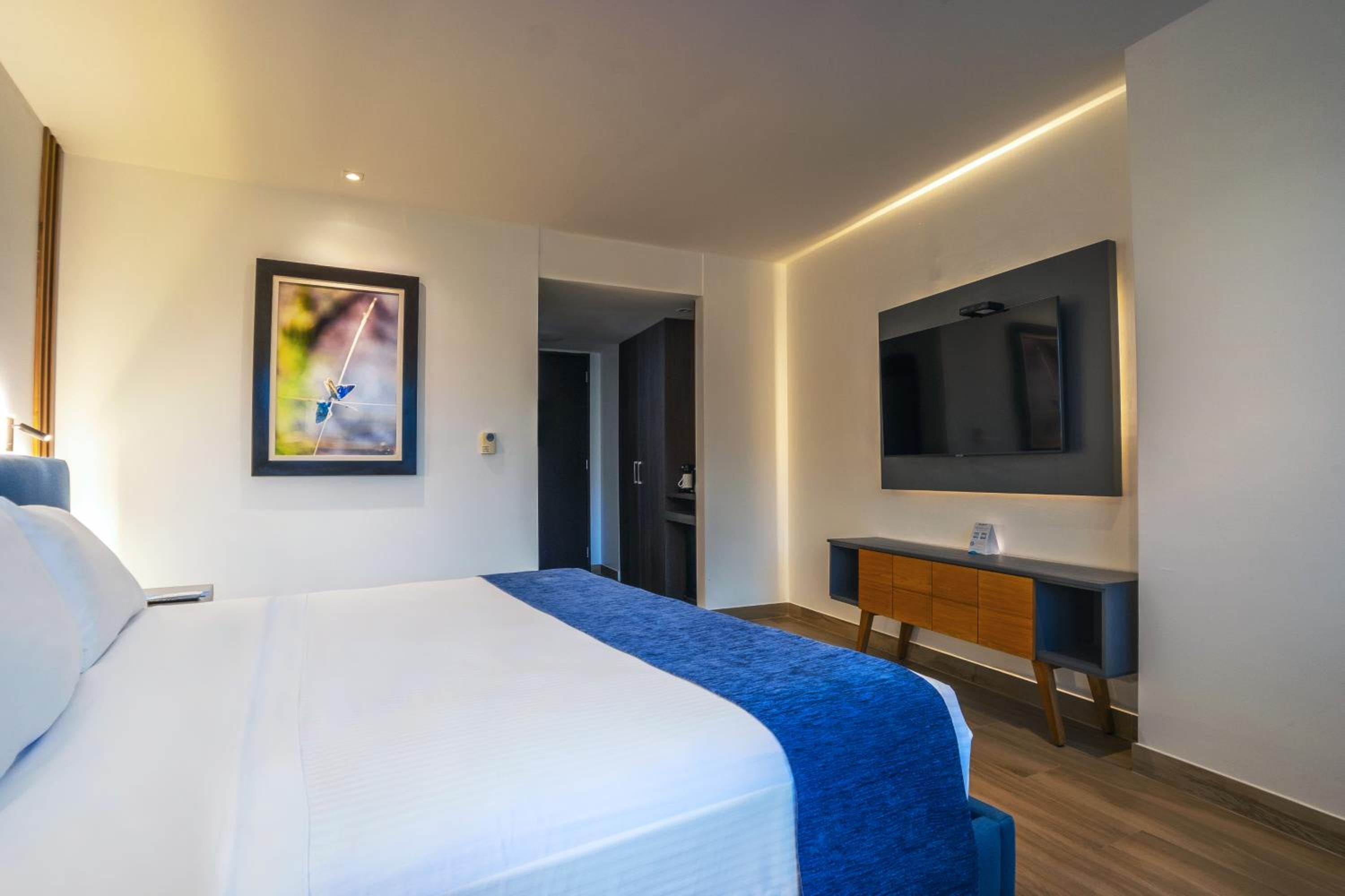 King Room with City View photo 3