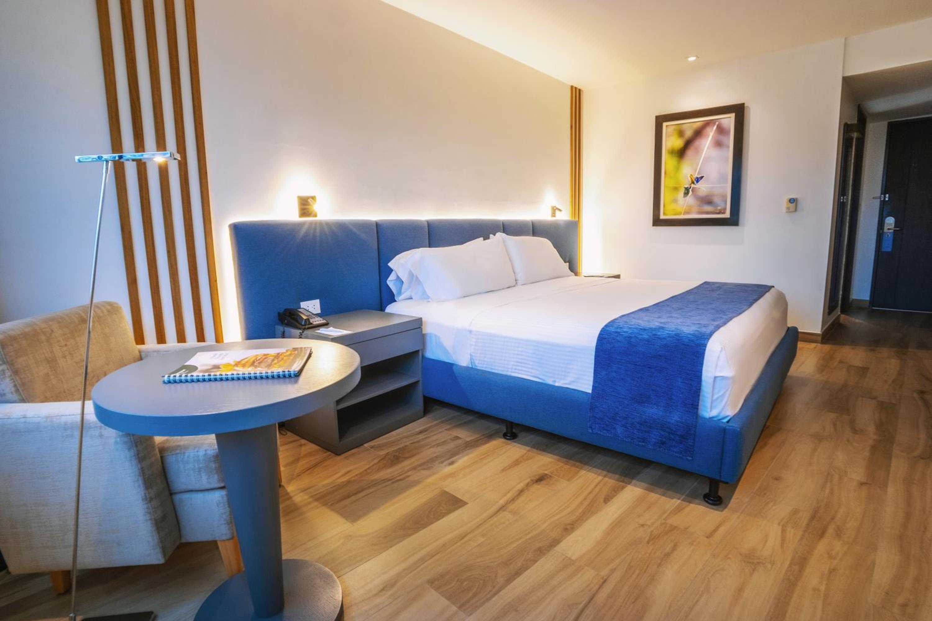 King Room with City View photo 1