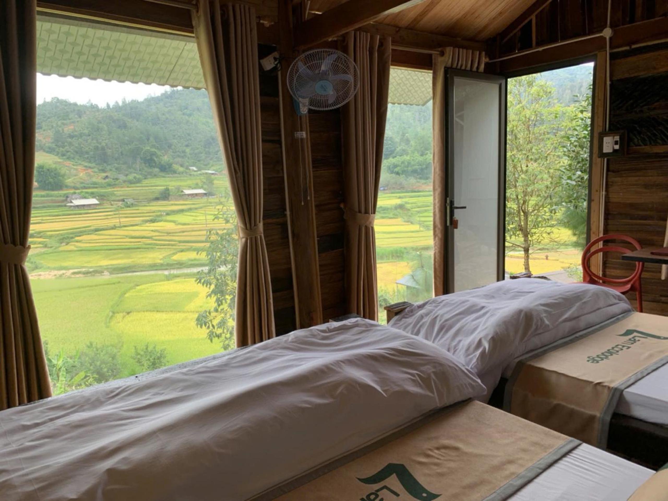 Quadruple Room with Terrace photo 3