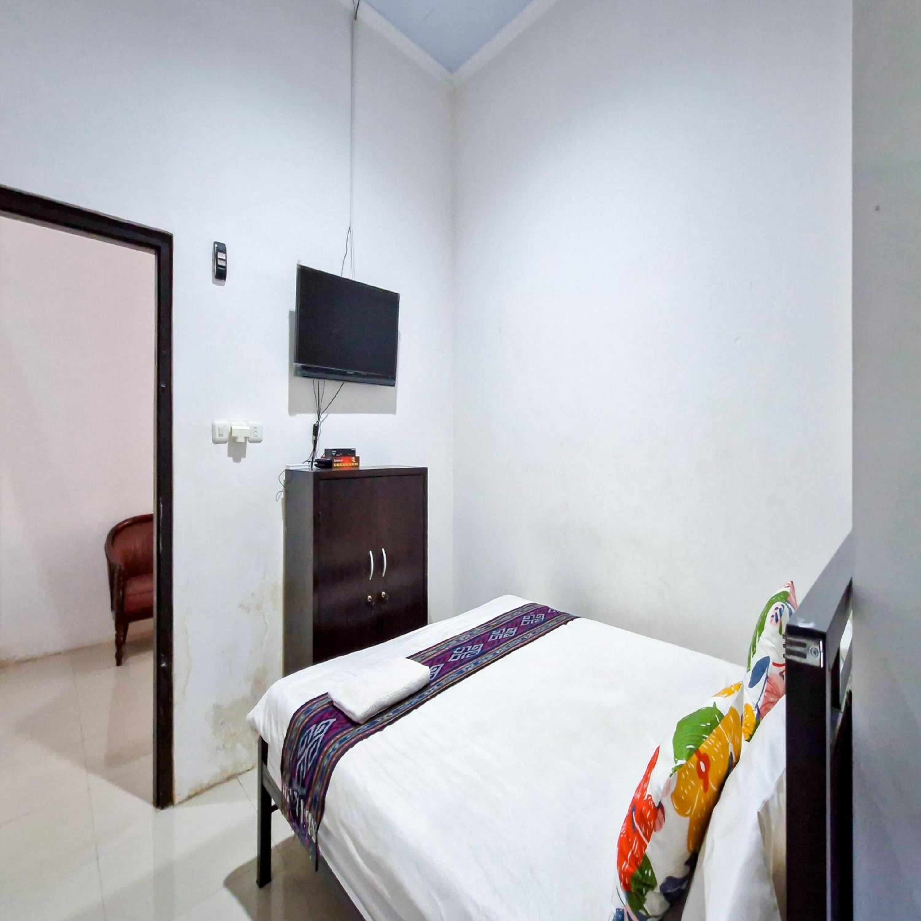 Standard Double Room photo 3