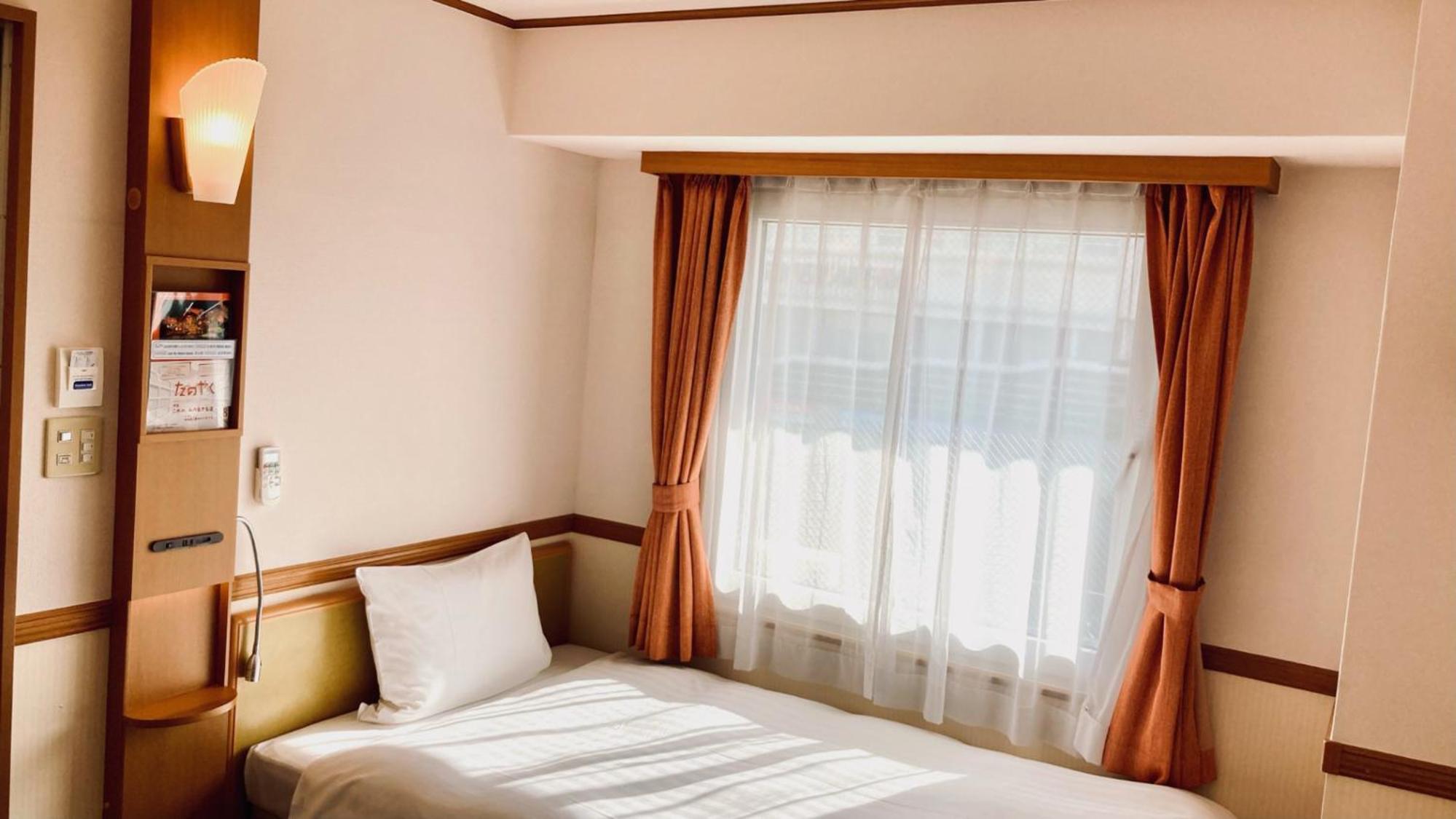 Standard Single Room - Non-Smoking