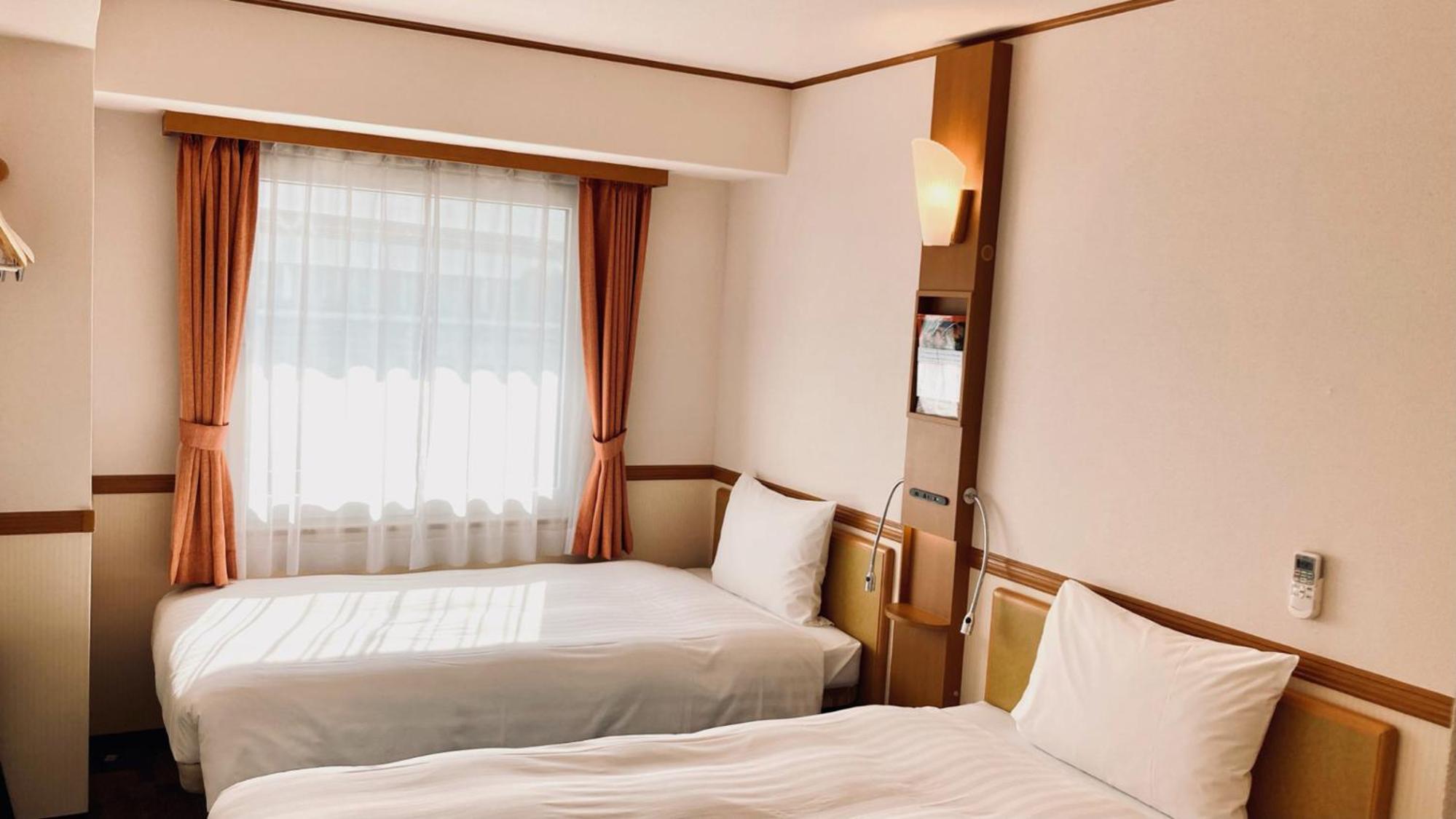 Twin Room - Non-Smoking