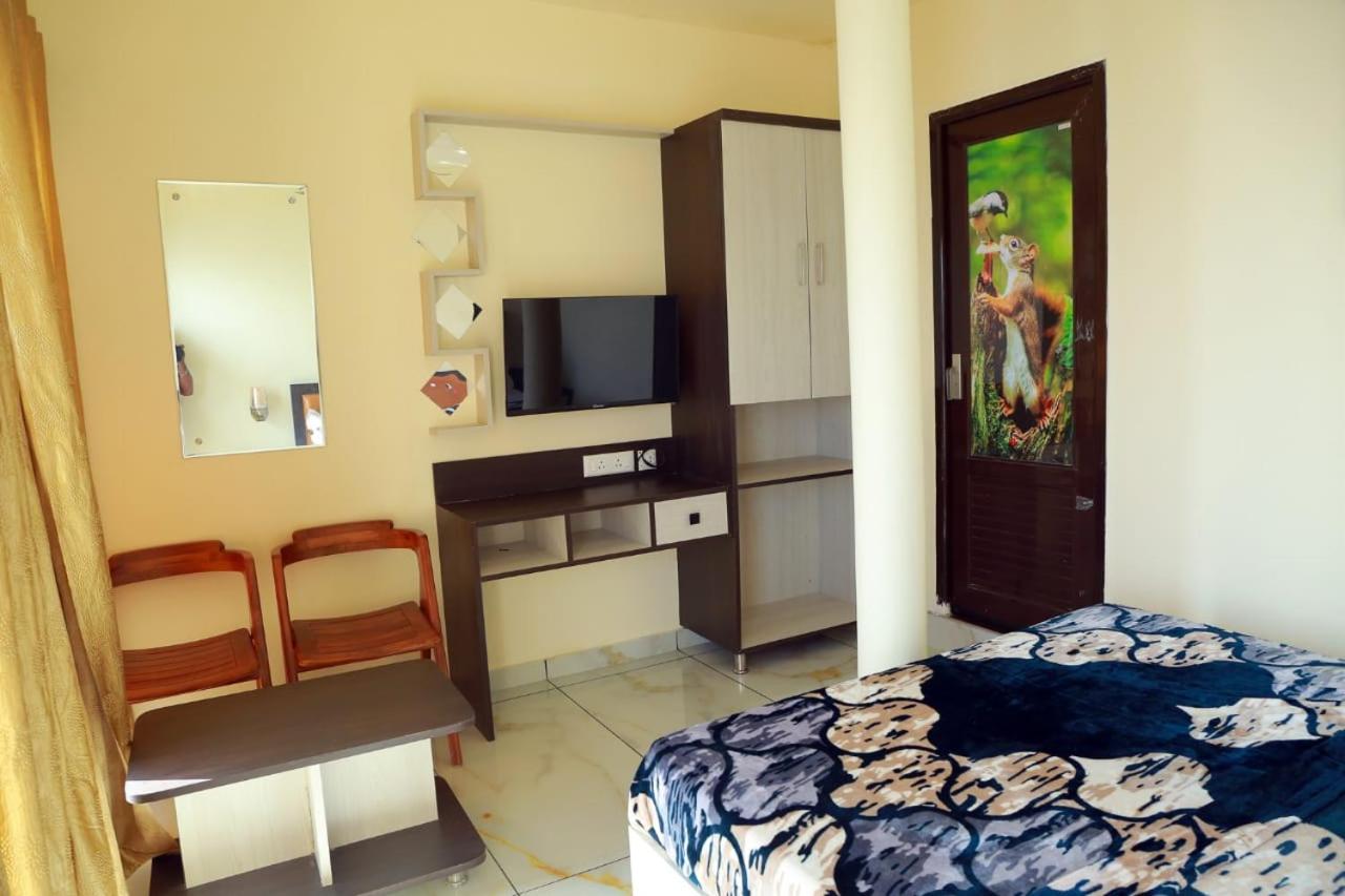 Double Room with Lake View photo 1