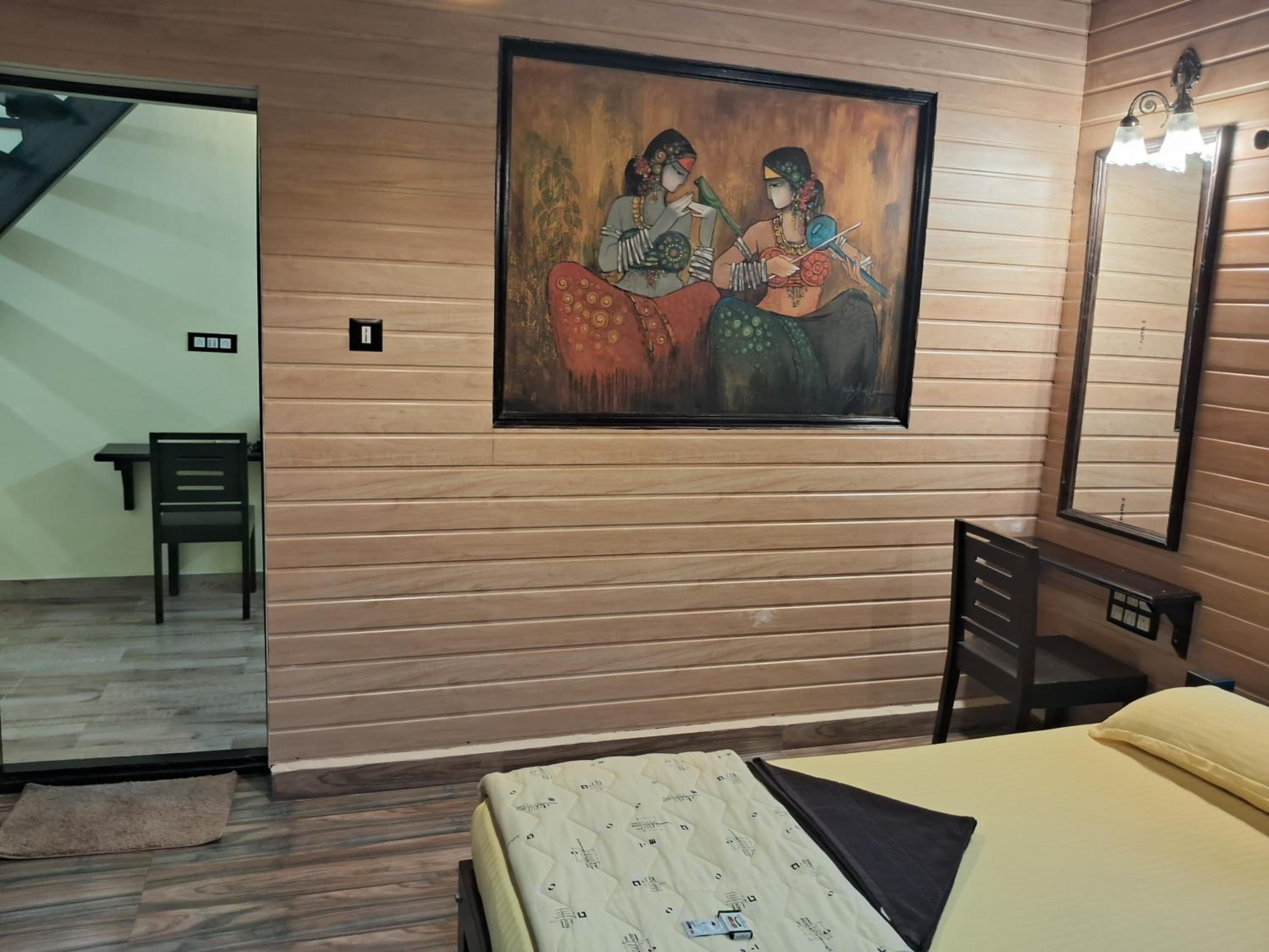 Deluxe Double or Twin Room with Pool View photo 3