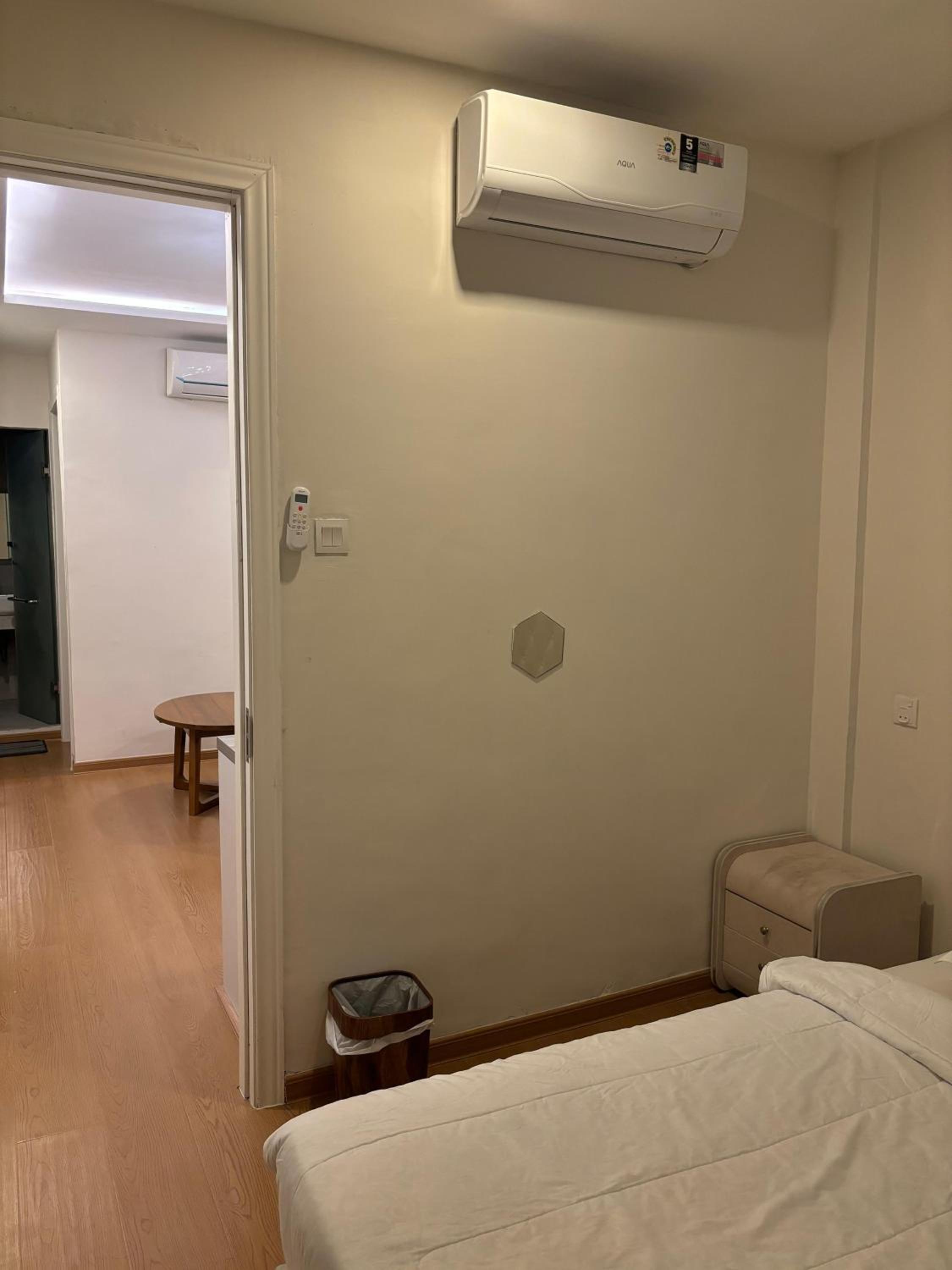 Family Room with Private Bathroom photo 1