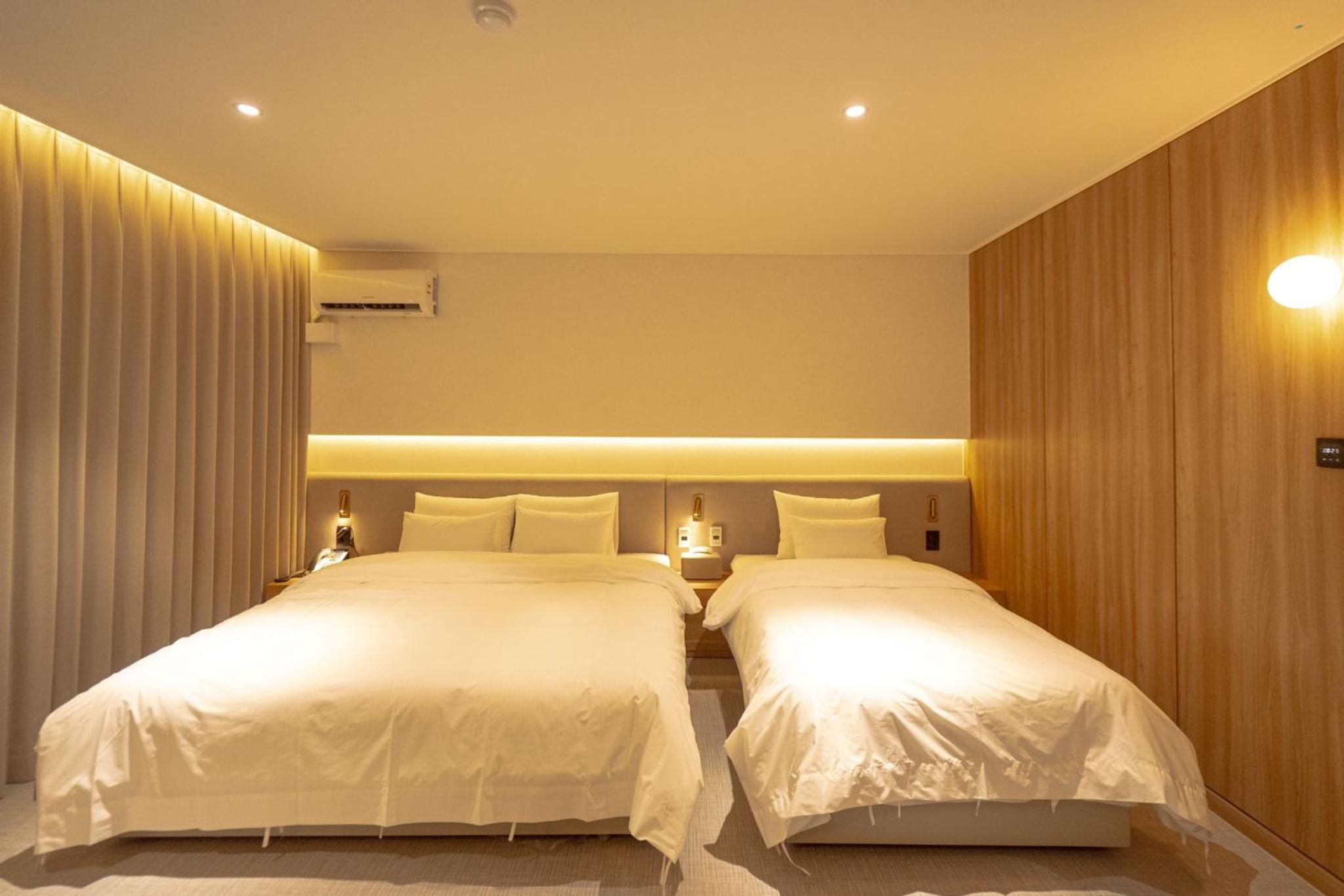 Deluxe Twin Room photo 1