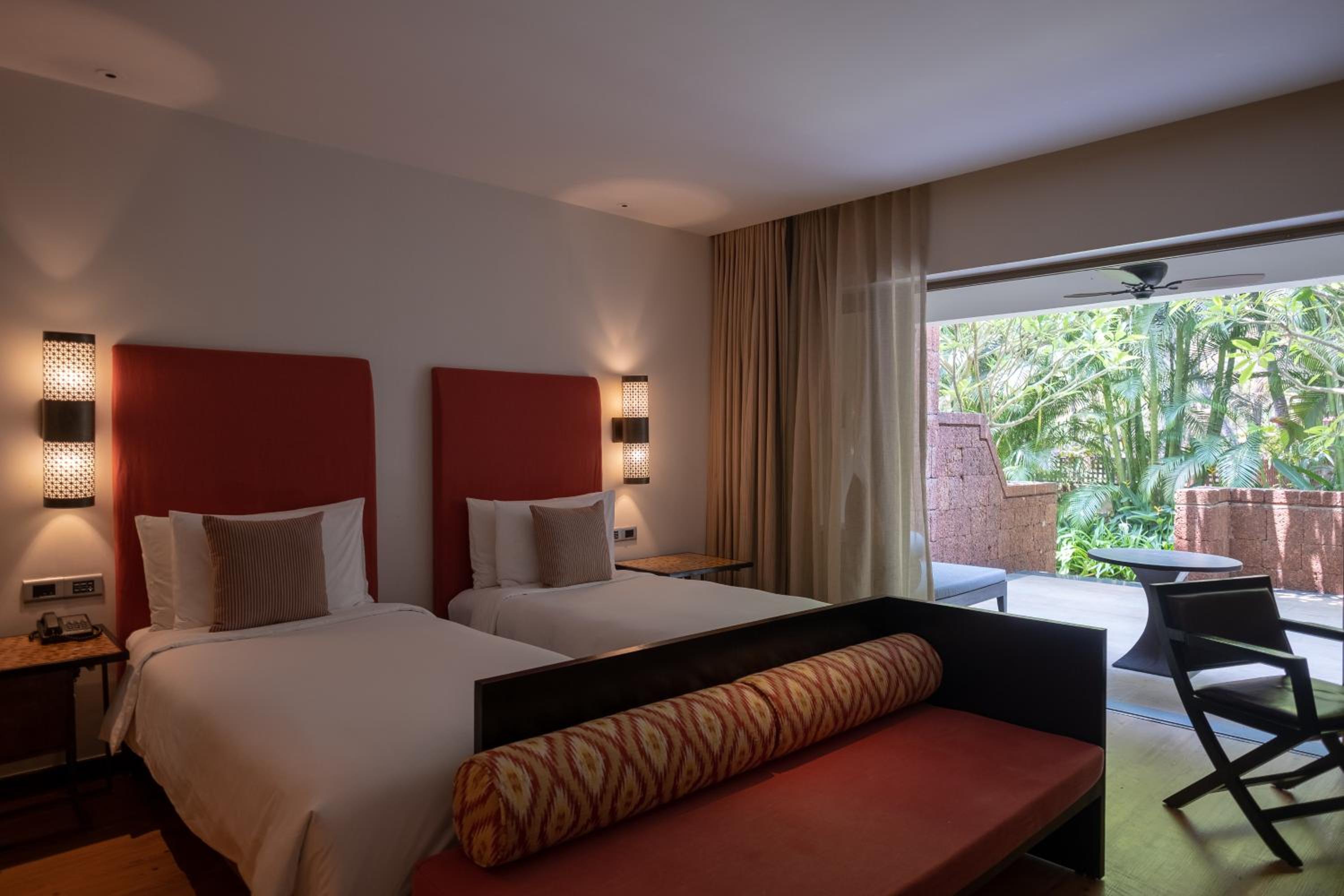 Family Twin Room With Terrace - Photo 4