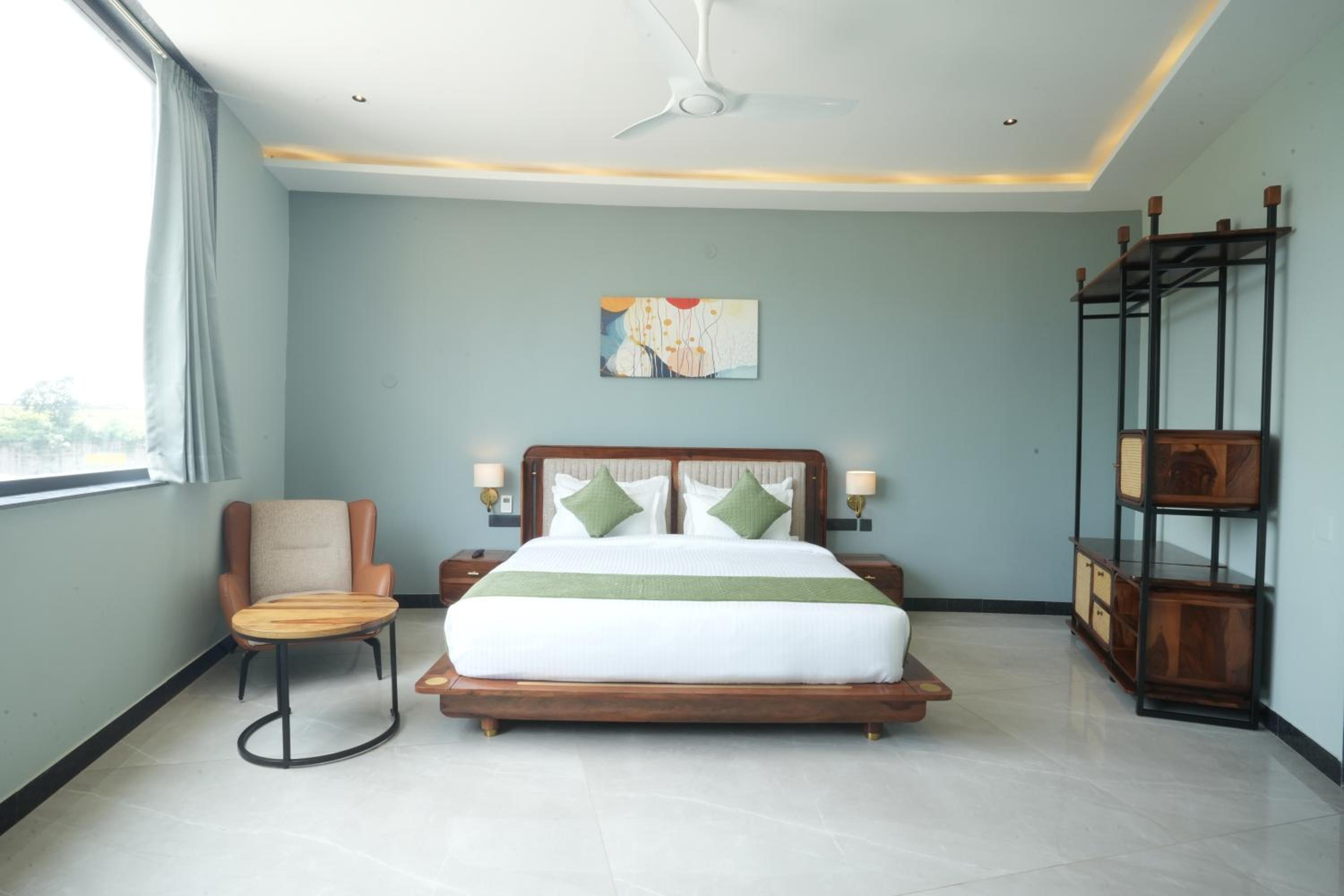 Double Room With Pool View photo 3
