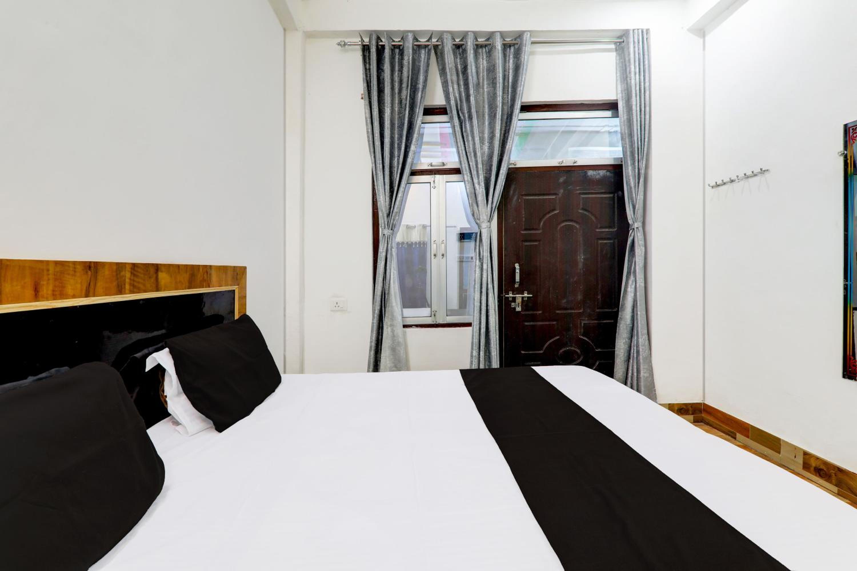 Classic Triple Room photo 3