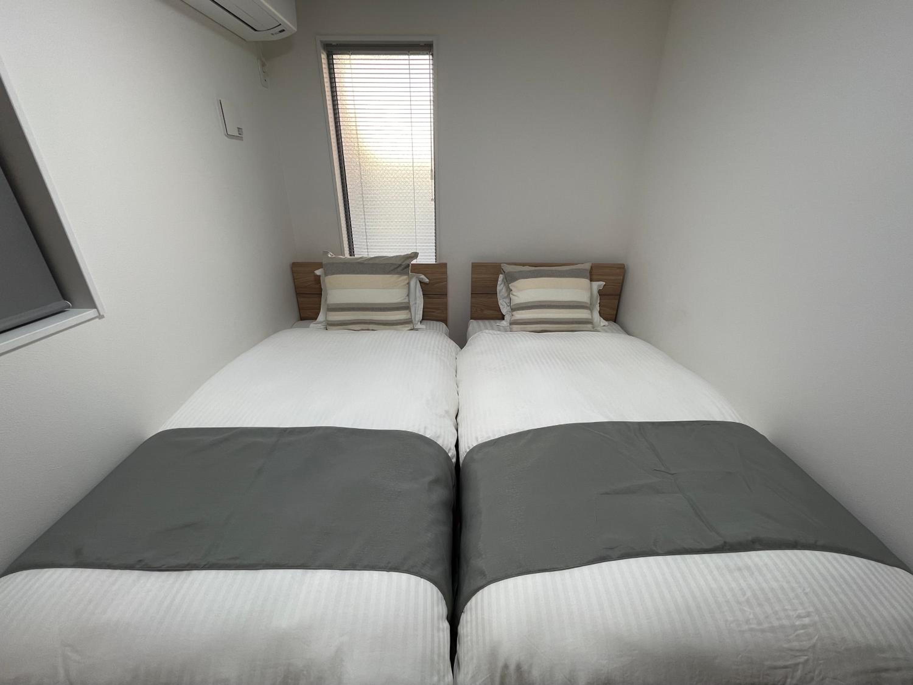 Apartment photo 2