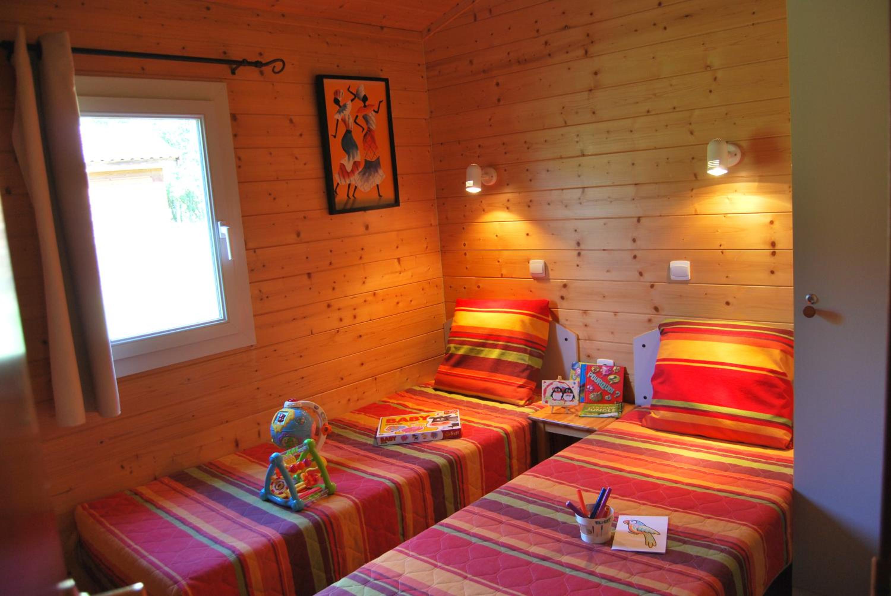Cottage (4-6 adults)