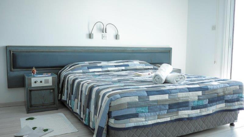 Suite with Balcony - Photo 7