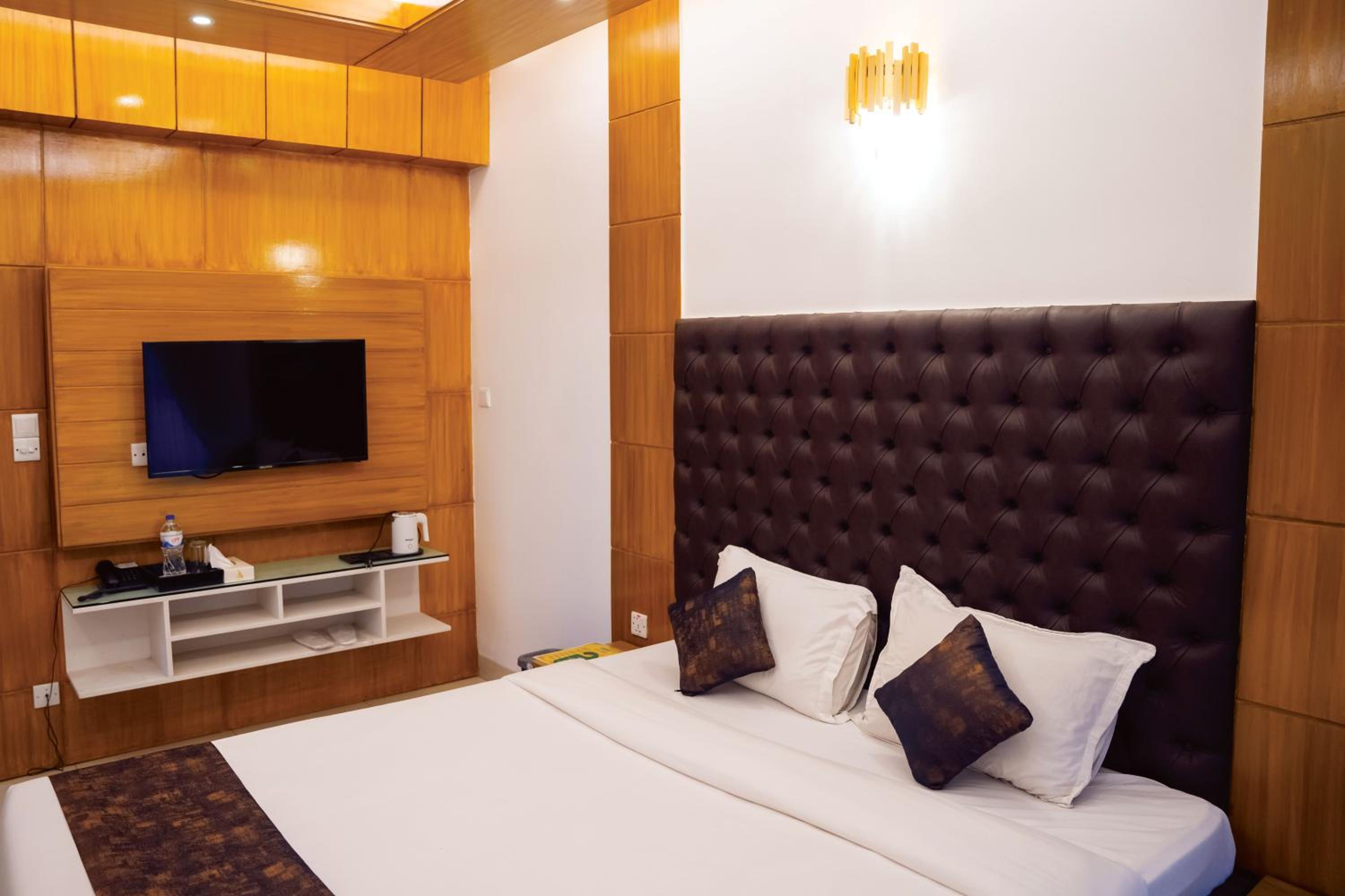 Executive Suite photo 3
