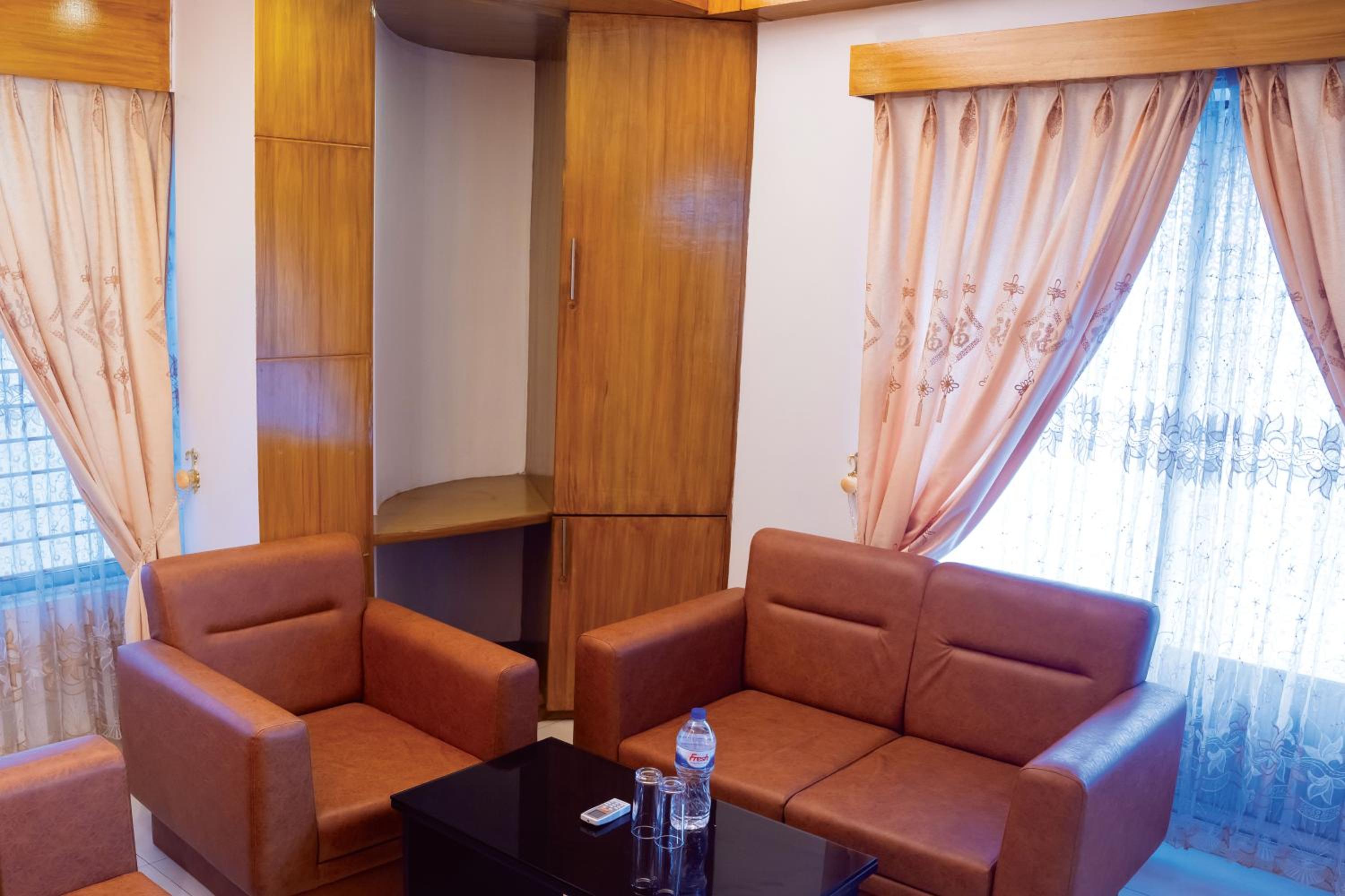 Executive Suite photo 1