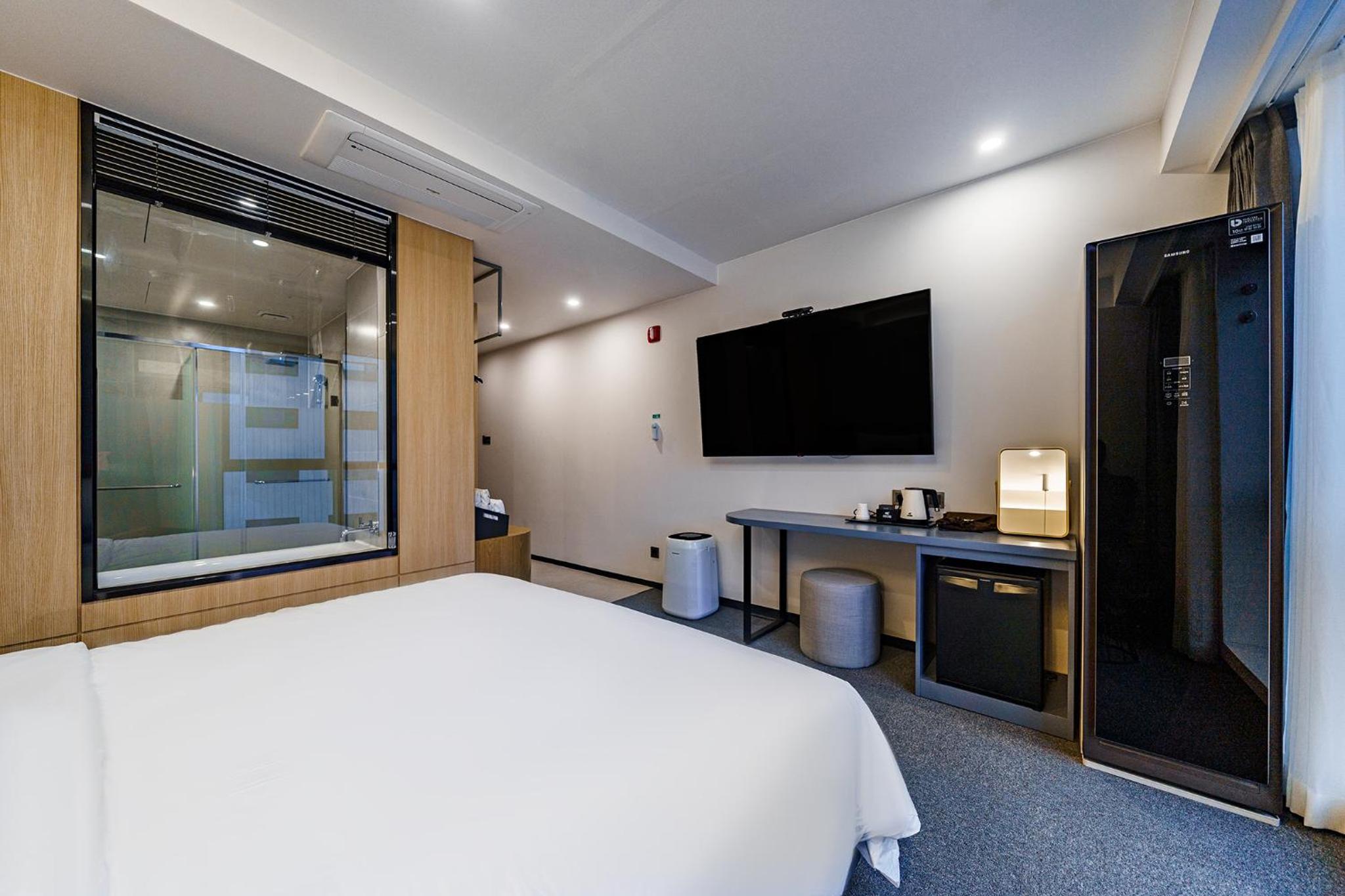 Standard Double Room - Photo 5