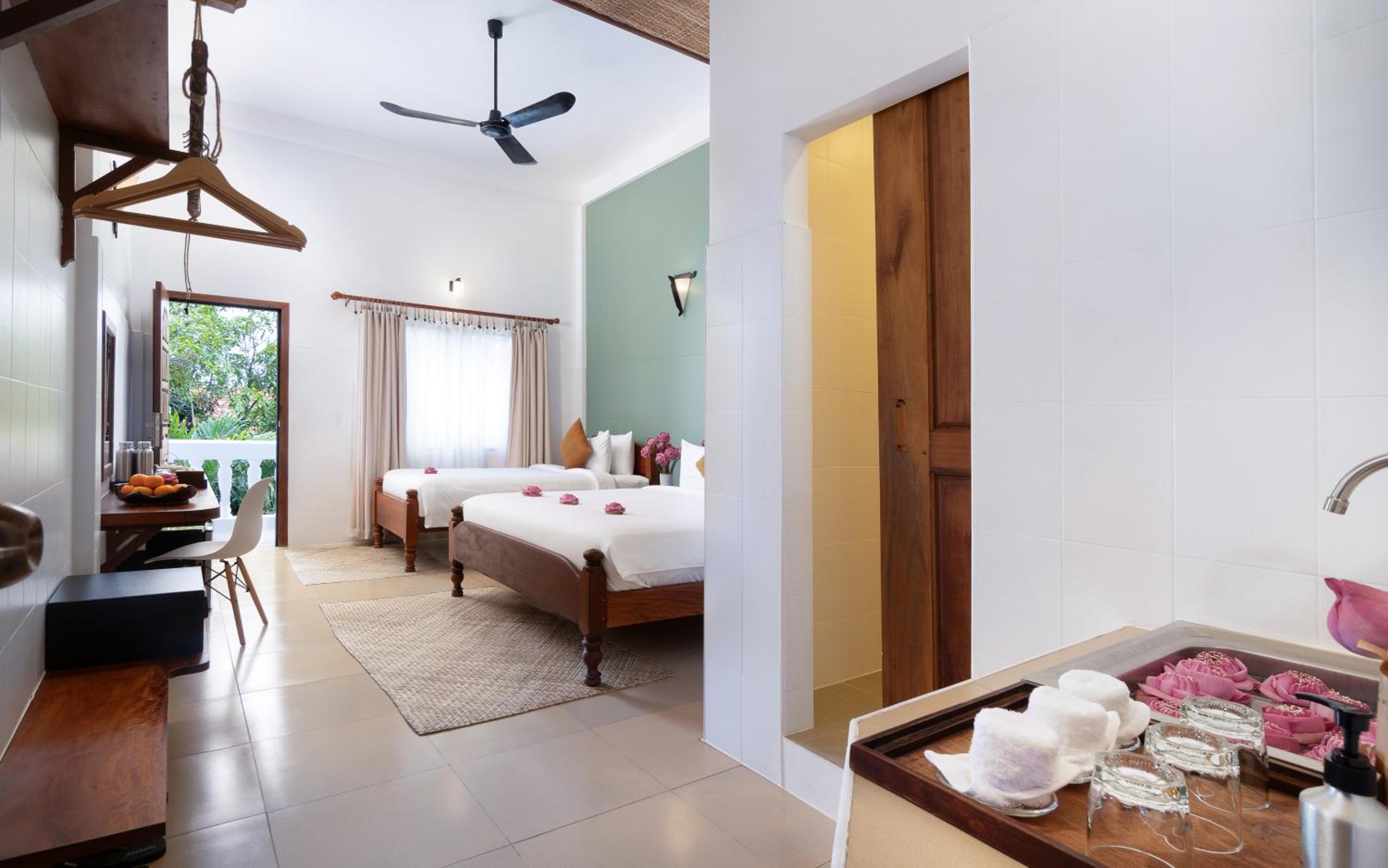 Family Room with Balcony | Includes Afternoon Tea & Tree Planting photo 2