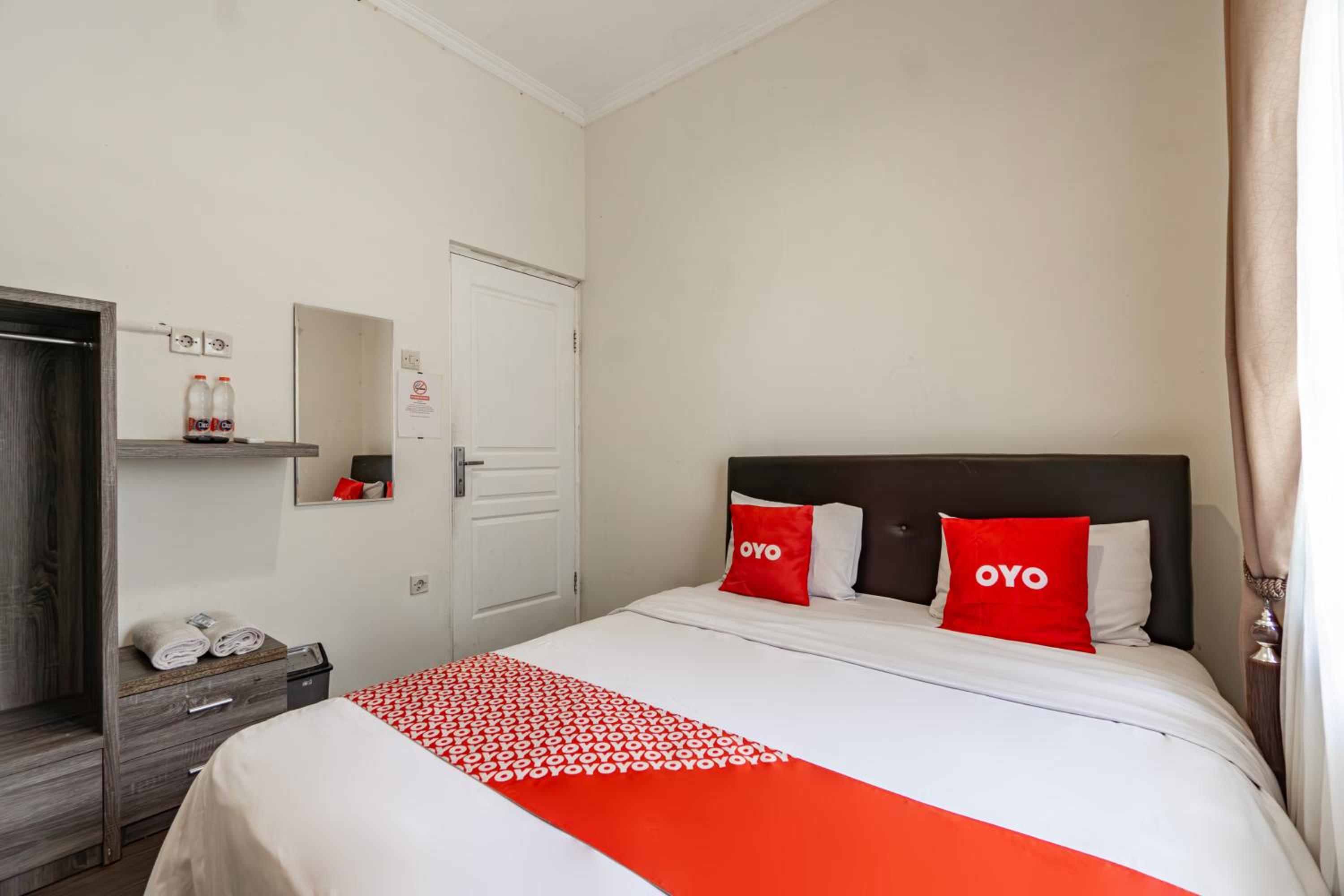Standard Double Room - Photo 6
