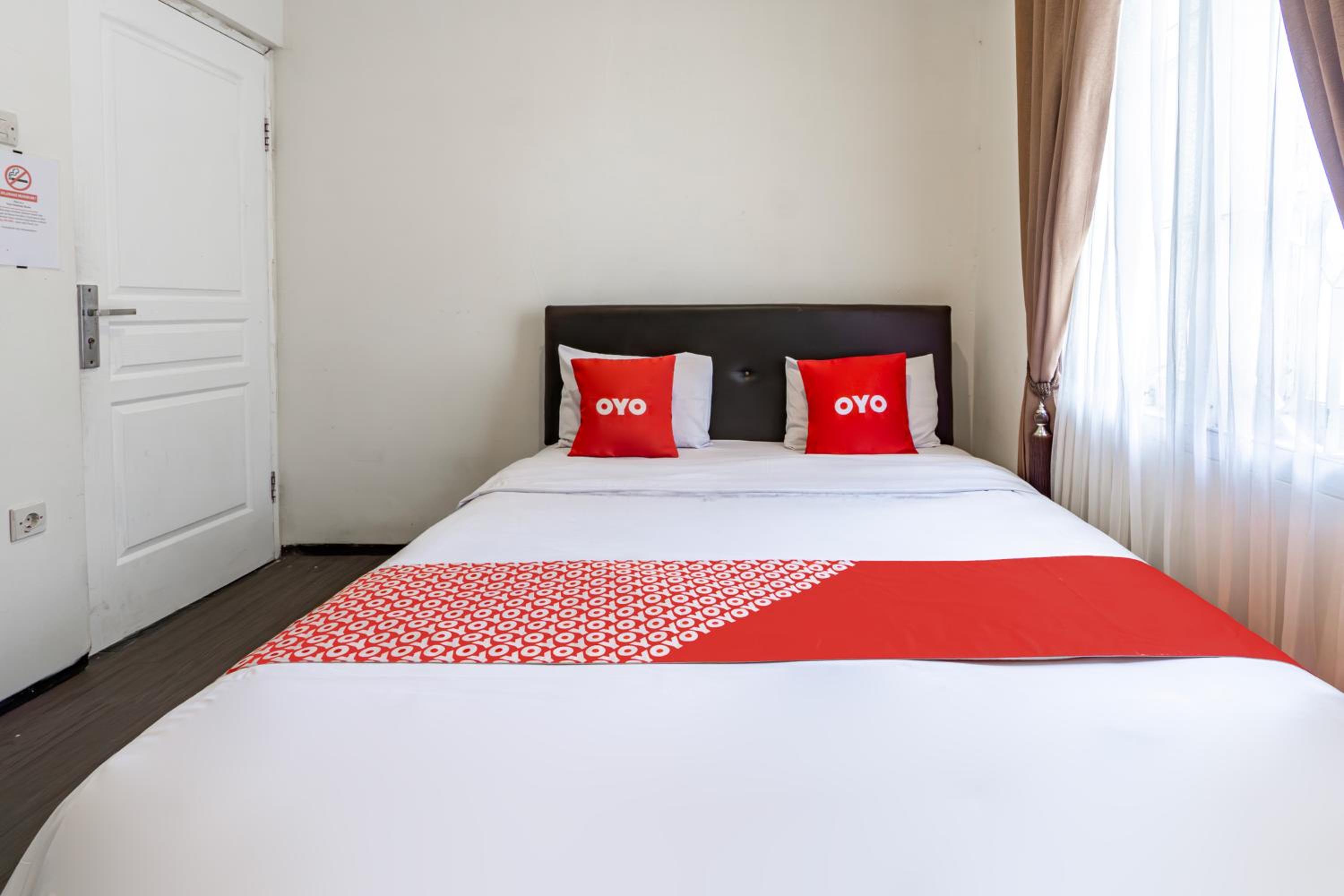 Standard Double Room - Photo 5