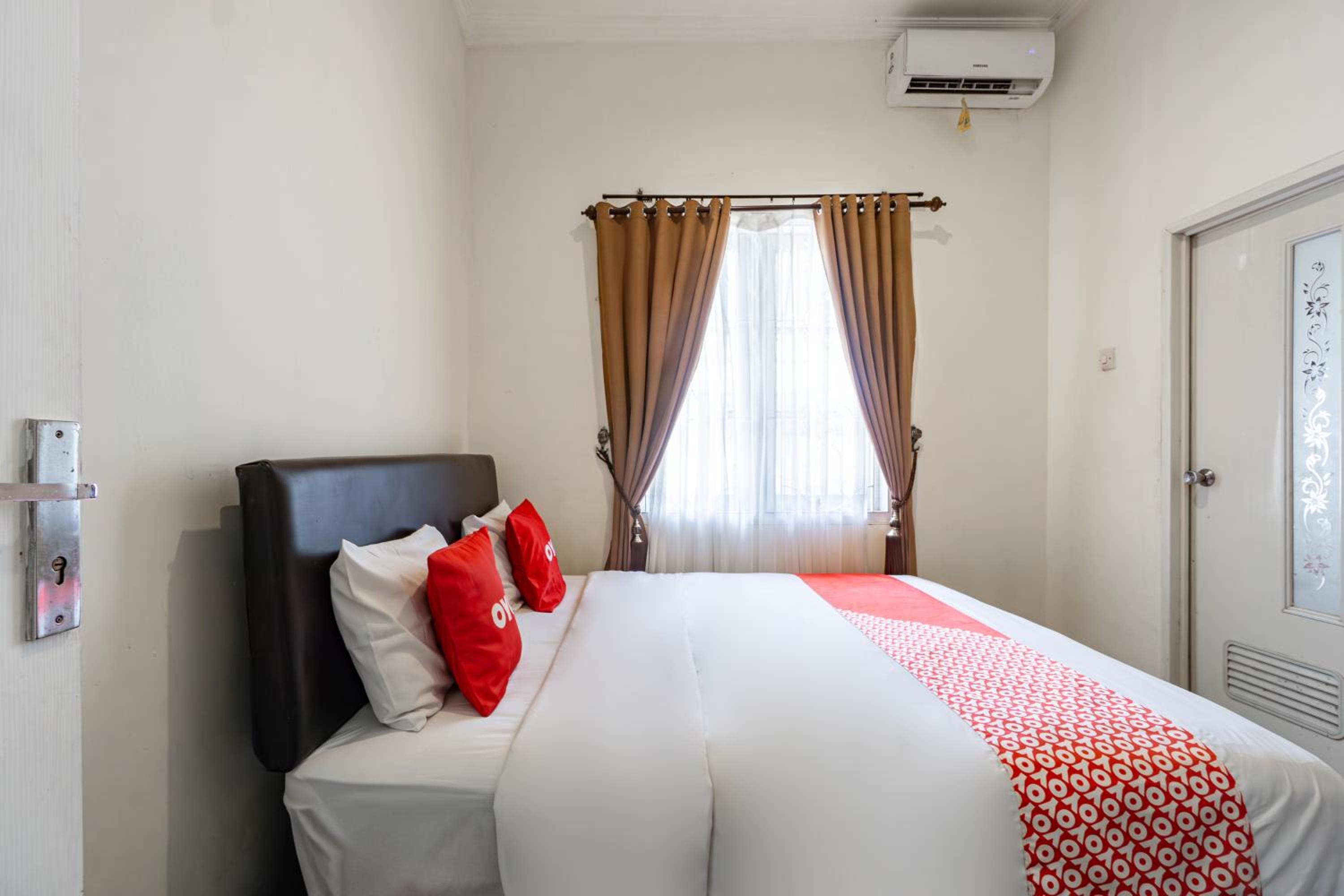 Standard Double Room - Photo 4