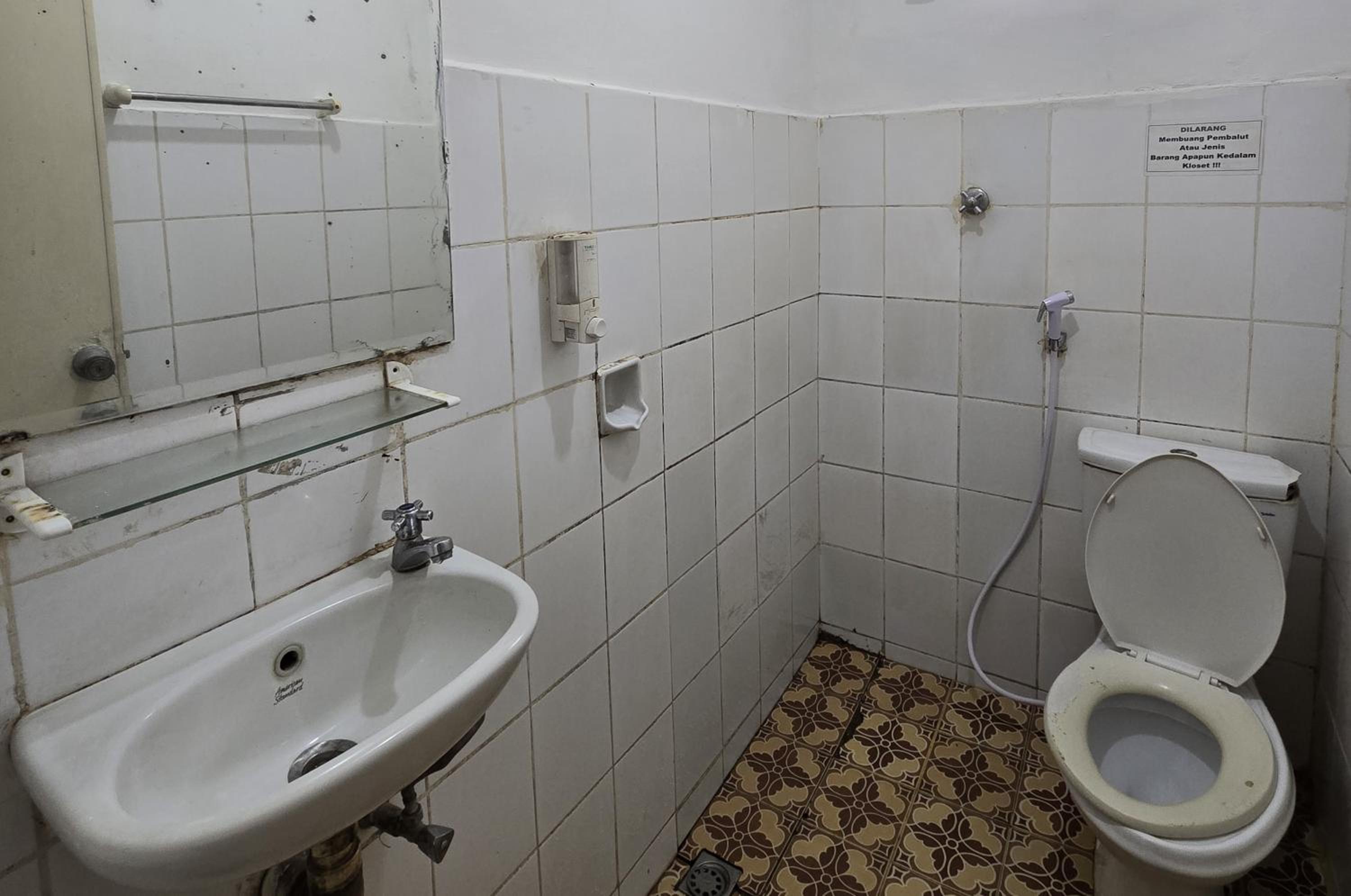 Deluxe Room - Photo 5