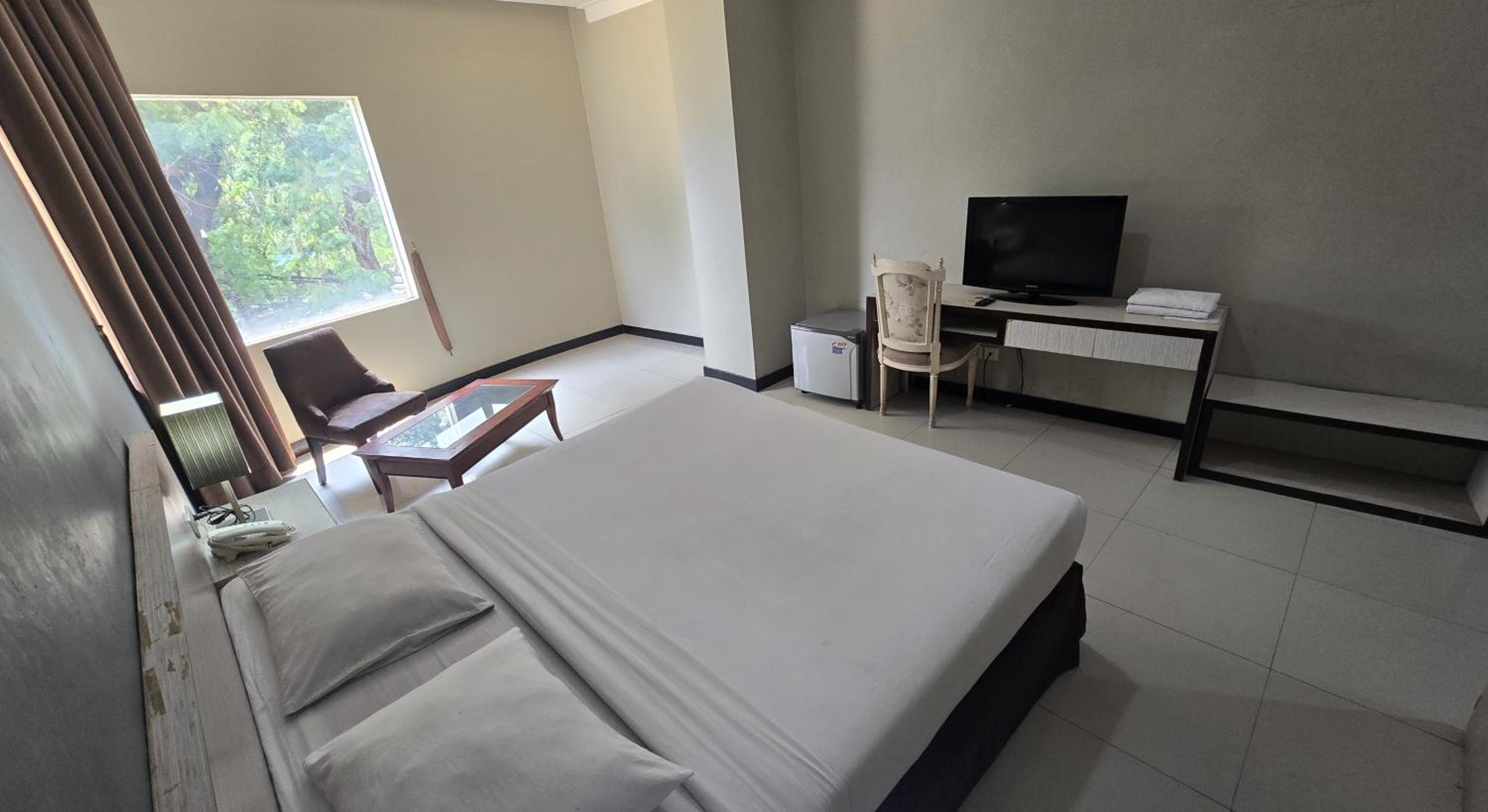 Deluxe Double or Twin Room - Photo 22