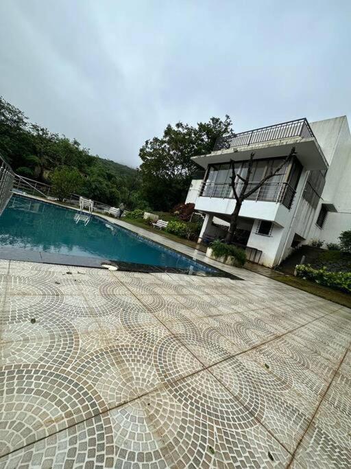 Villa With Private Pool photo 2