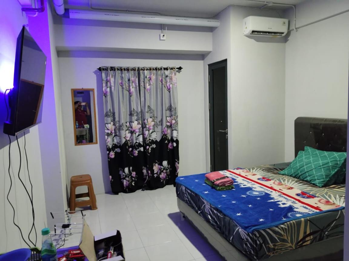 Studio Apartment With Balcony photo 1