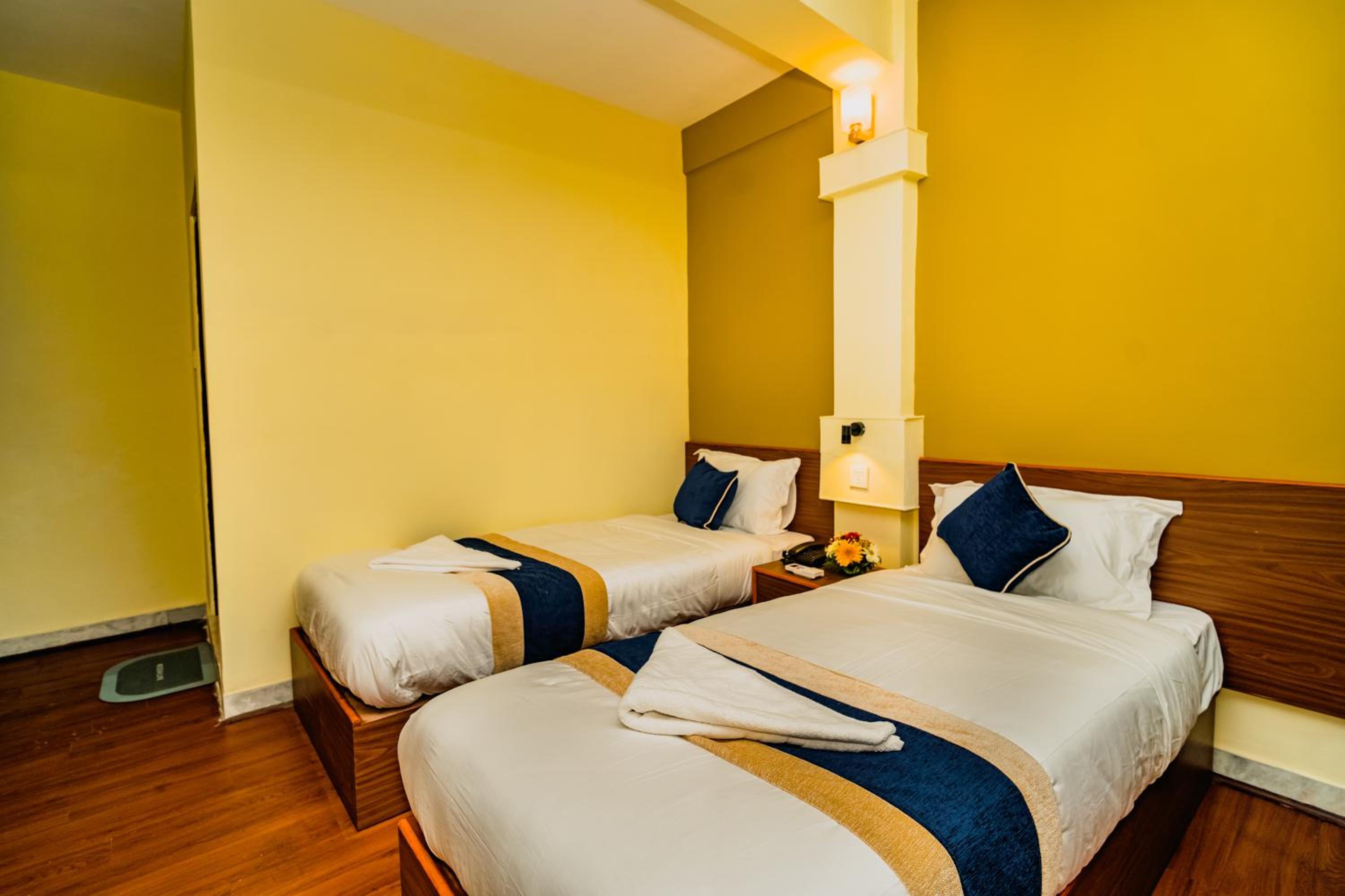 Deluxe Double or Twin Room - Photo 4